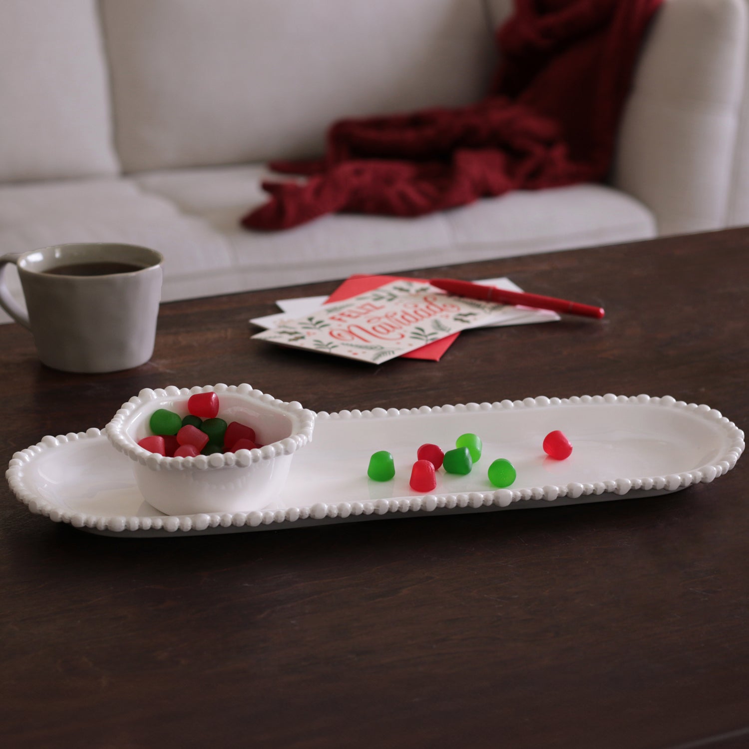 beatriz-ball-wholesale-vida-alegria-medium-baguette-platter-white