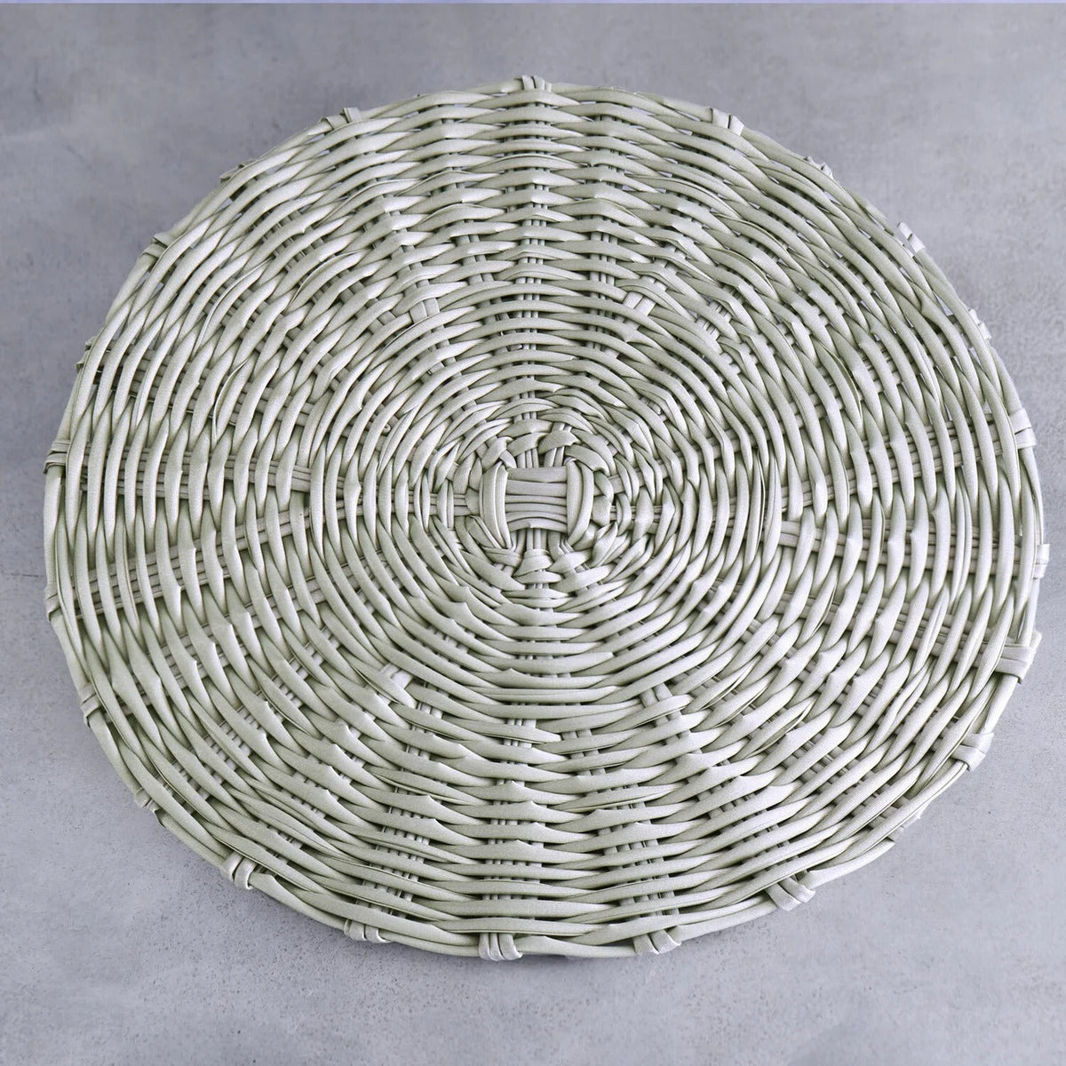 beatriz-ball-wholesale-vida-faux-wicker-placemats-set-of-4-seagrass