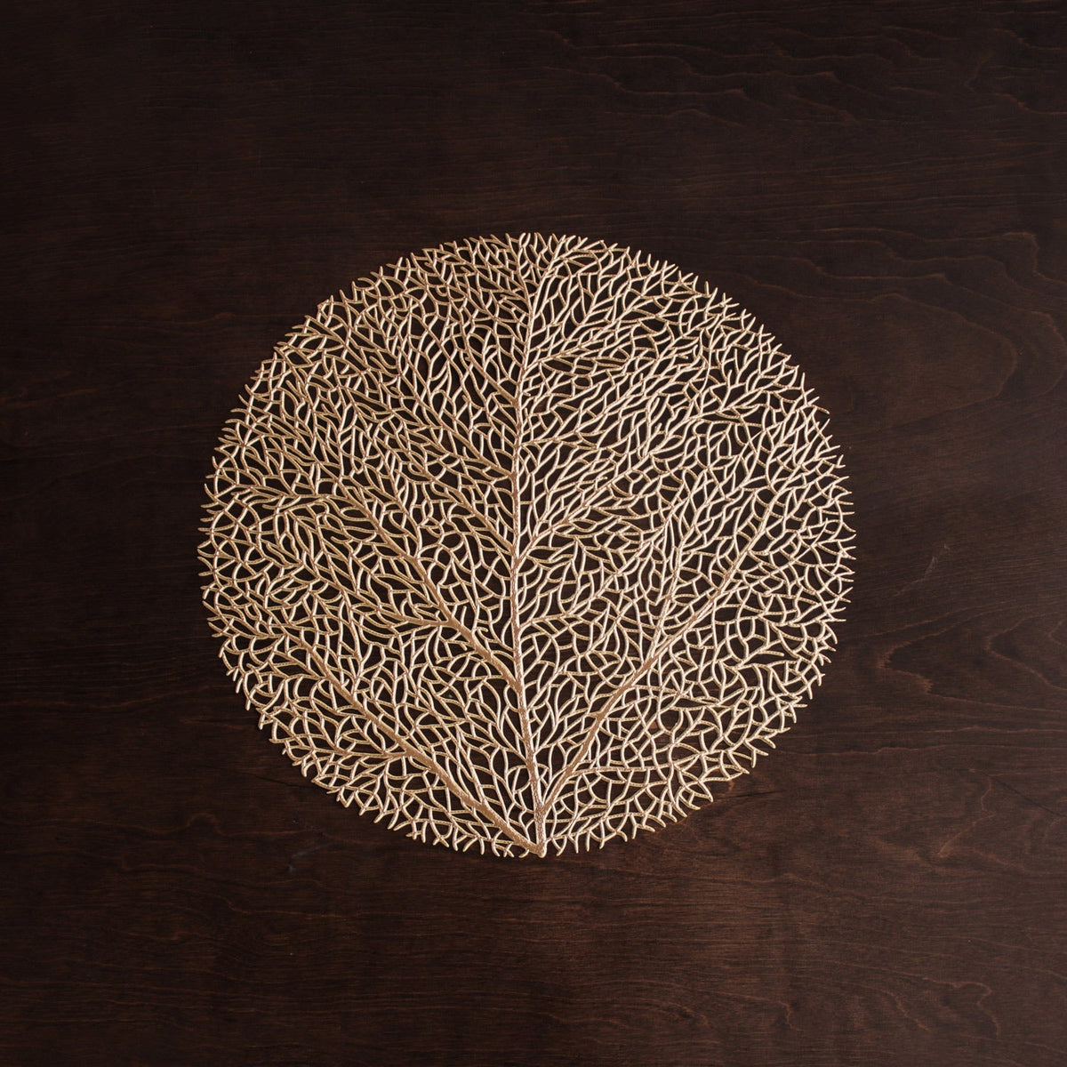 beatriz-ball-wholesale-vida-coral-15-round-placemats-set-of-4-gold