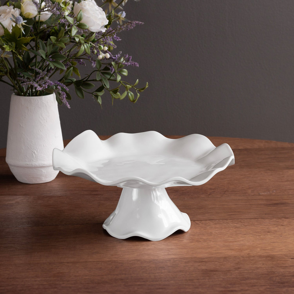 beatriz-ball-wholesale-vida-havana-small-pedestal-cake-plate-white