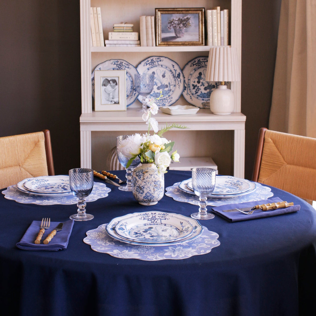 vida-faenza-9-salad-plate-set-of-4-white-and-blue