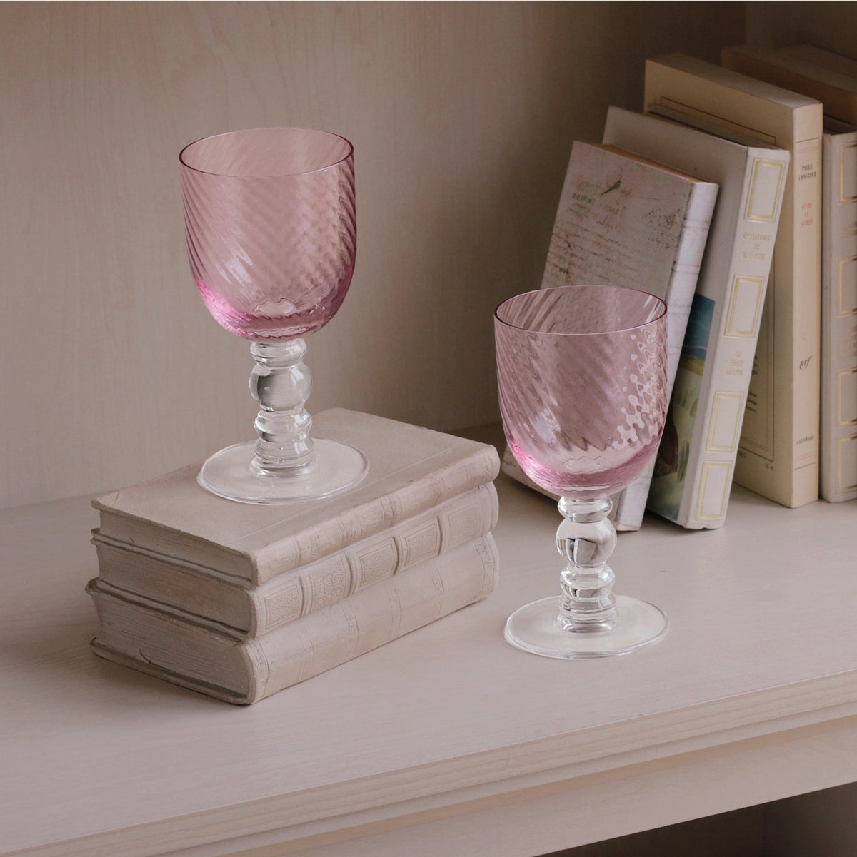 glass-french-swirl-wine-set-of-4-pink