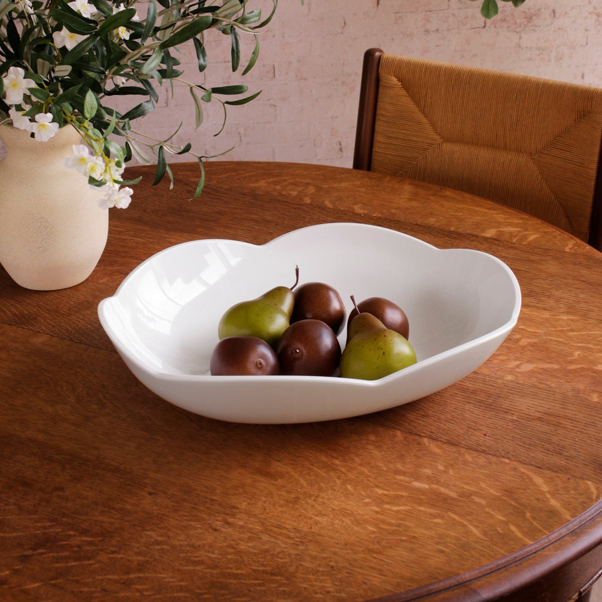 vida-amelia-extra-large-oval-bowl-white