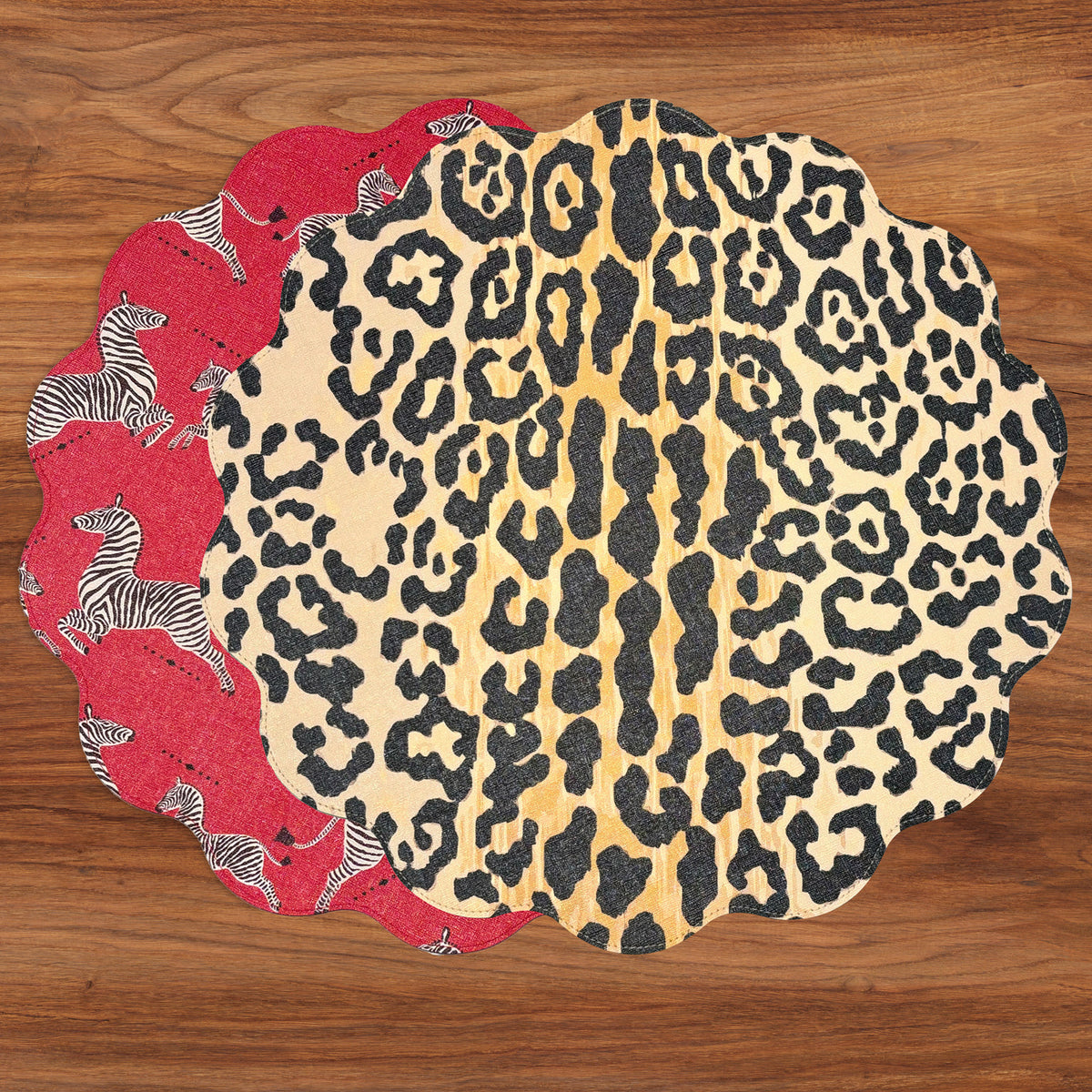 VIDA Cheetah and Zebra Reversible Round Placemats Set of 4 (Red & Black)