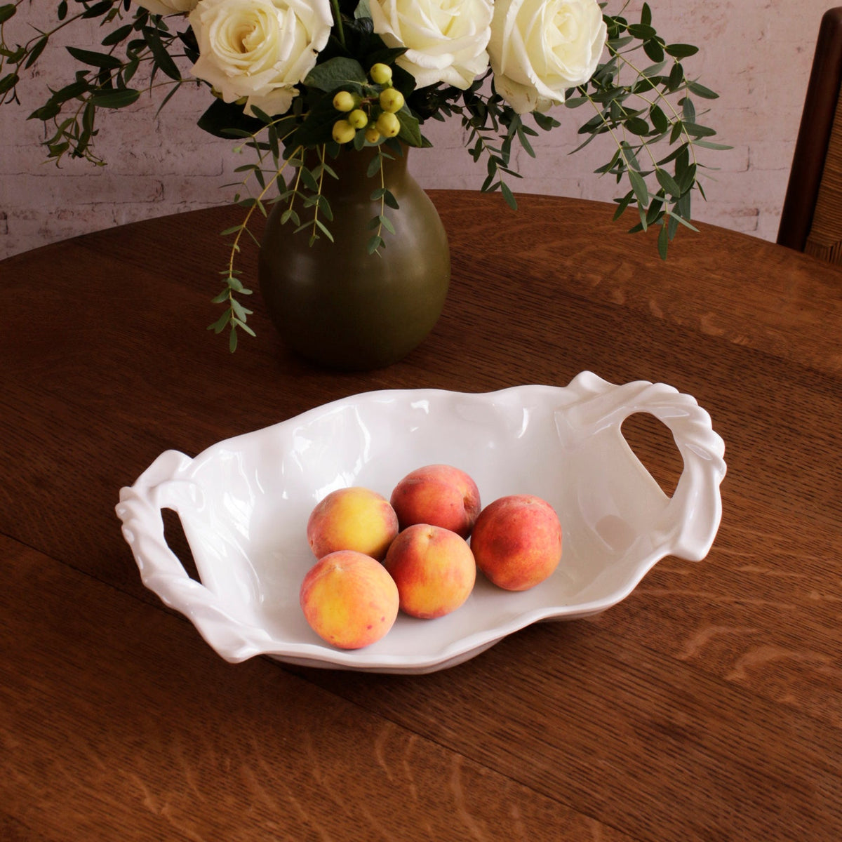 vida-sasha-medium-bowl-with-handles-white