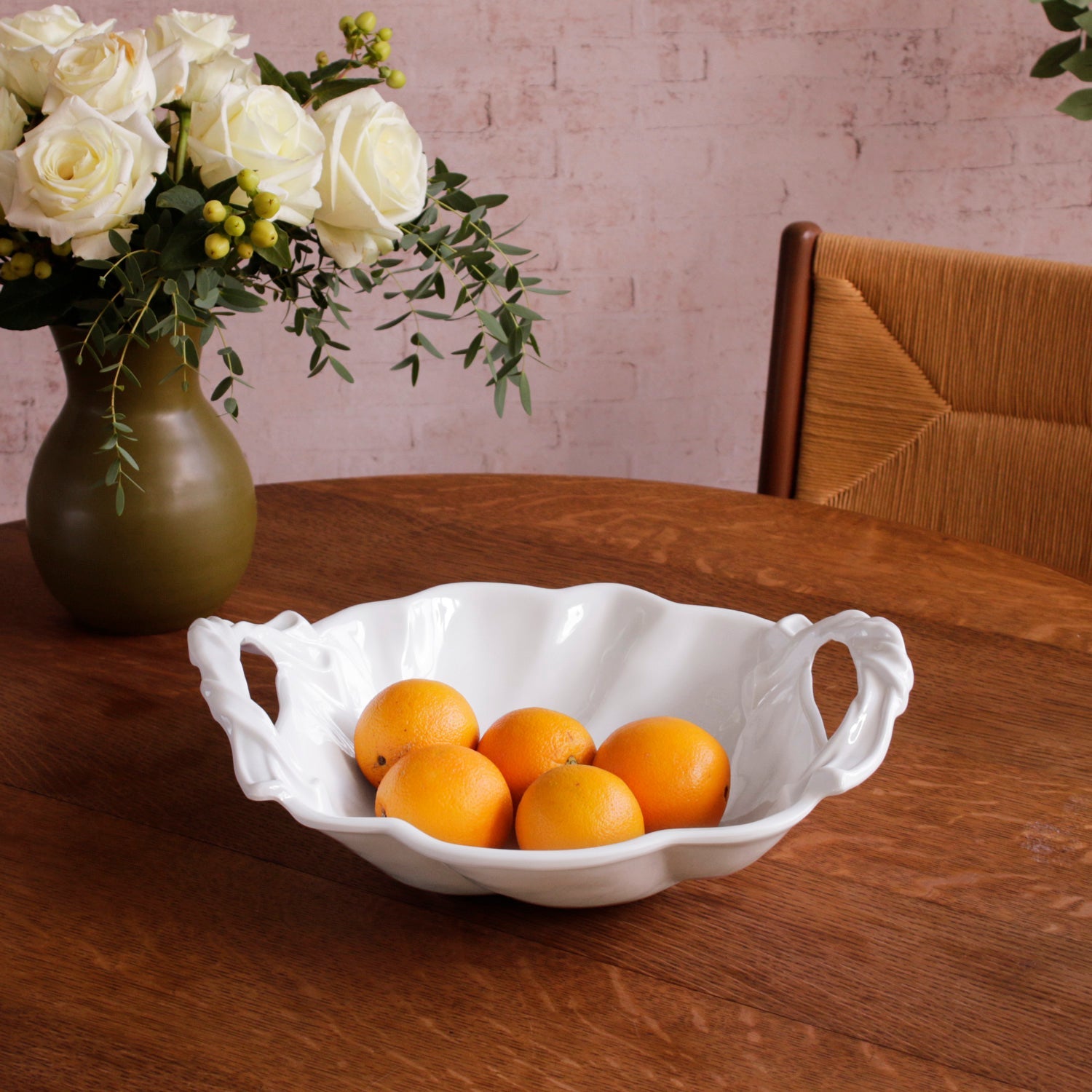 vida-sasha-round-large-bowl-with-handles-white