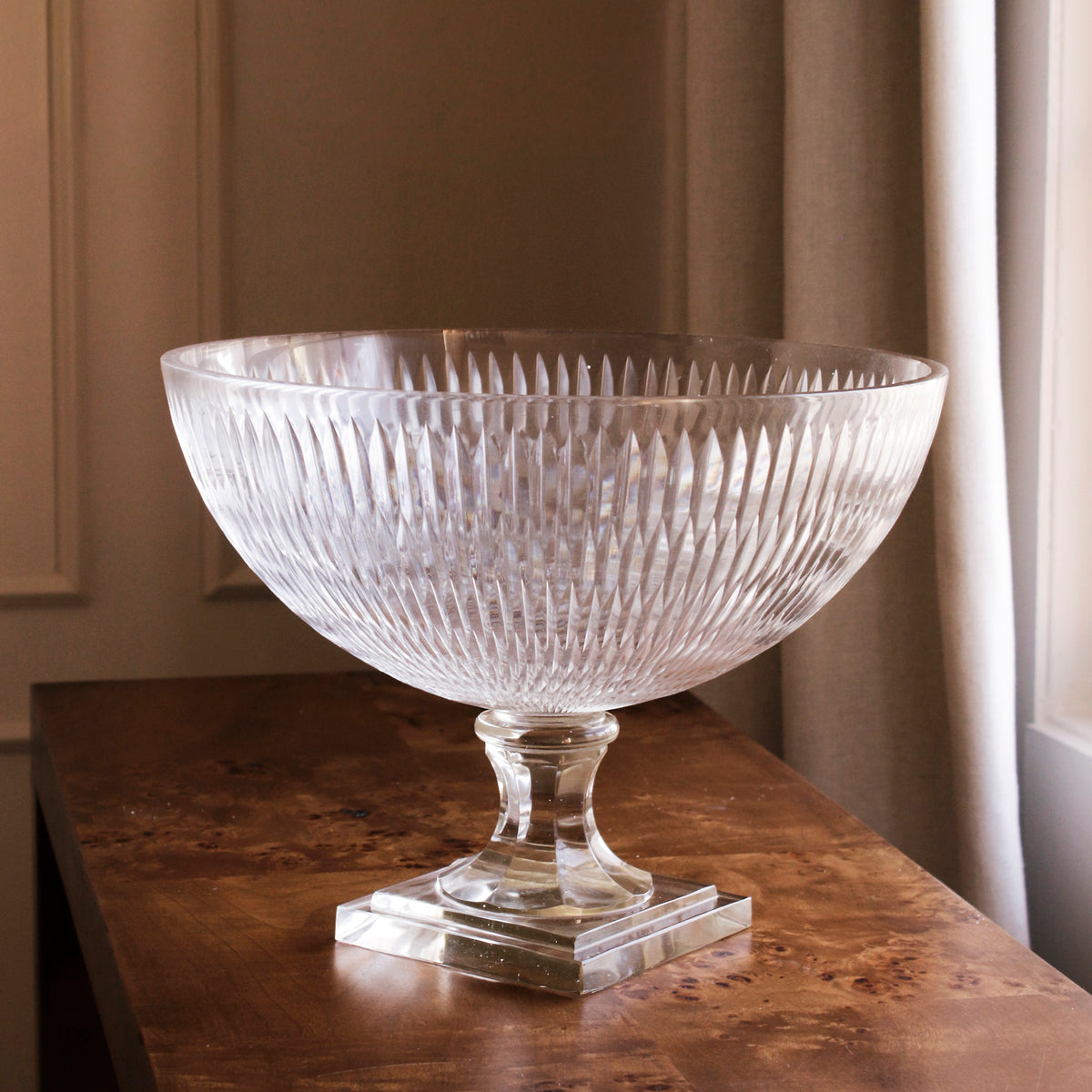 glass-eclat-centerpiece-clear