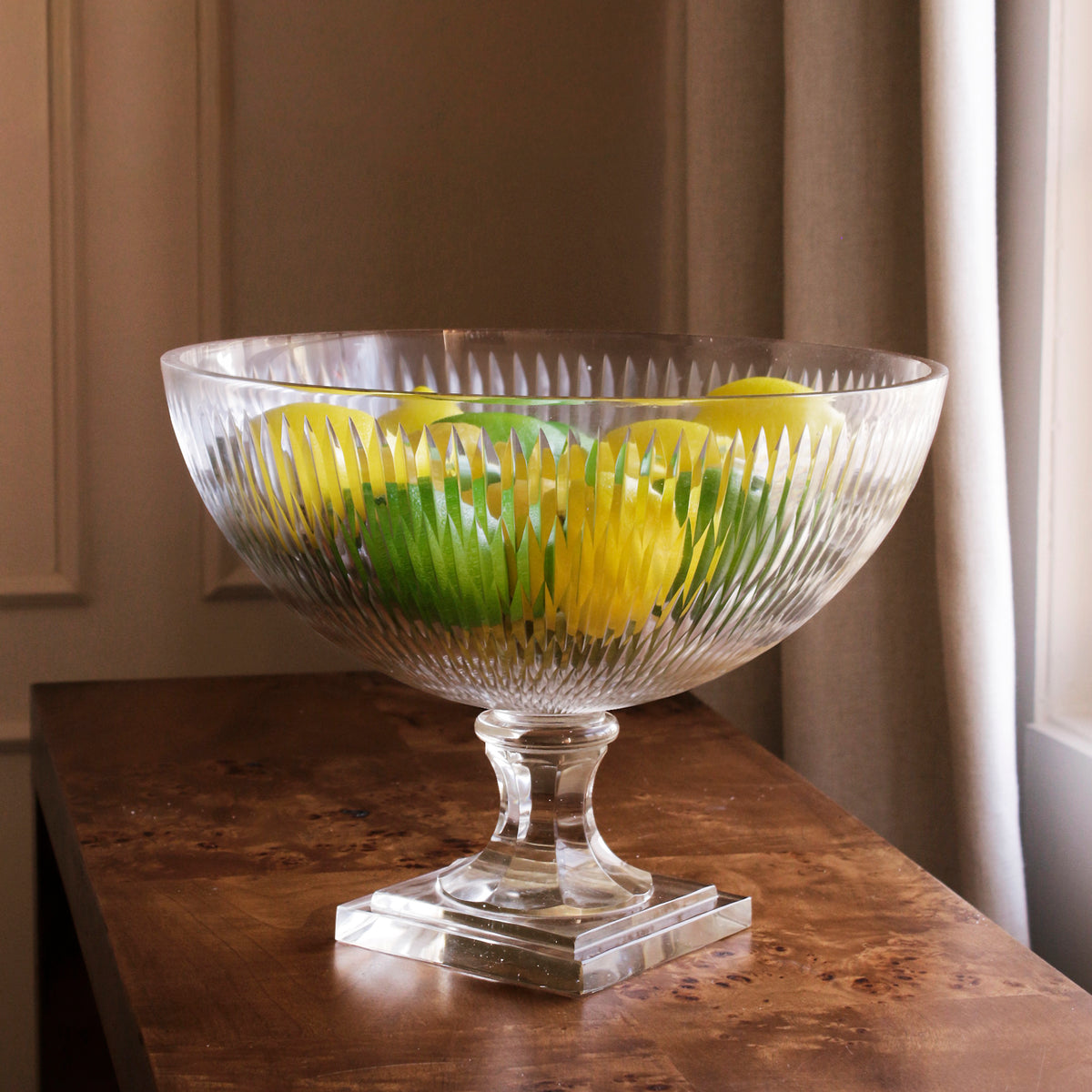glass-eclat-centerpiece-clear