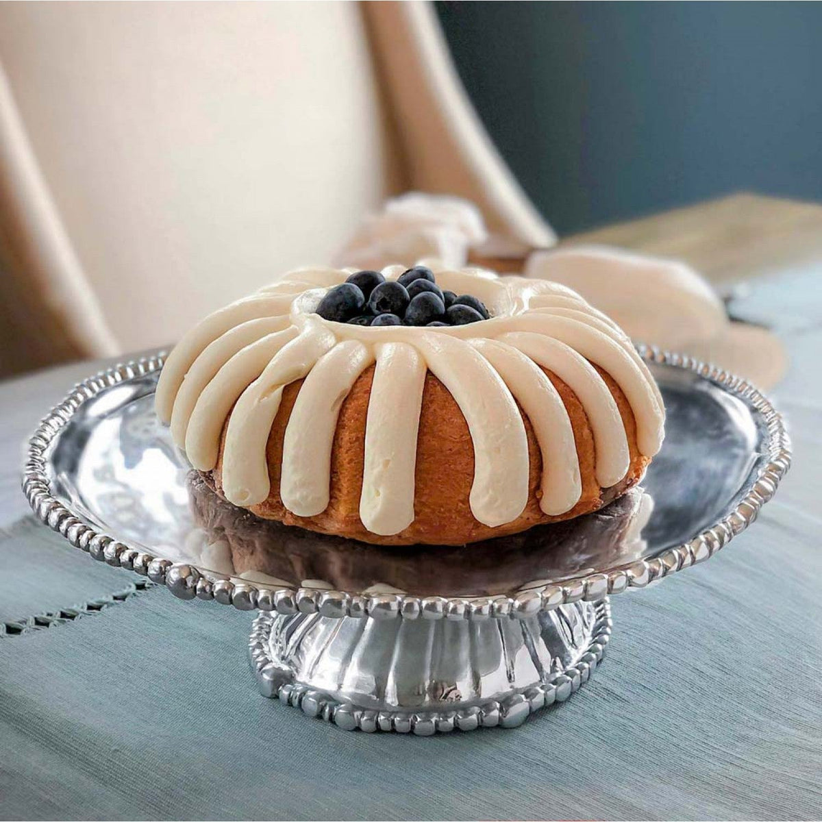 beatriz-ball-wholesale-pedestal-organic-pearl-nova-round-platter