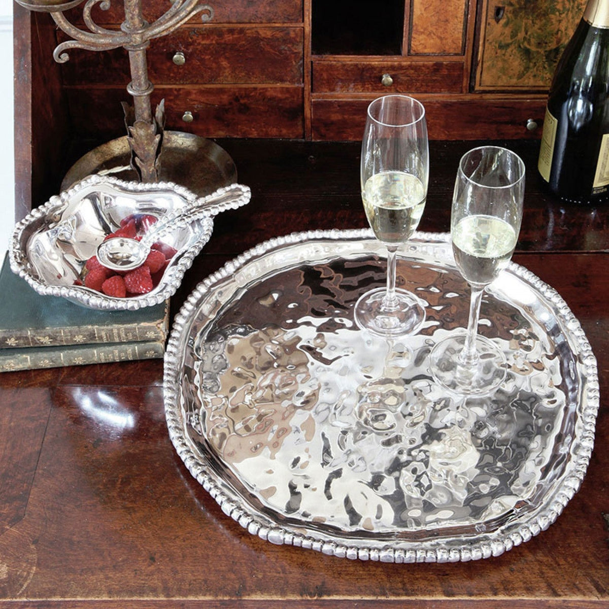 beatriz-ball-wholesale-giftables-organic-pearl-bowl-with-spoon