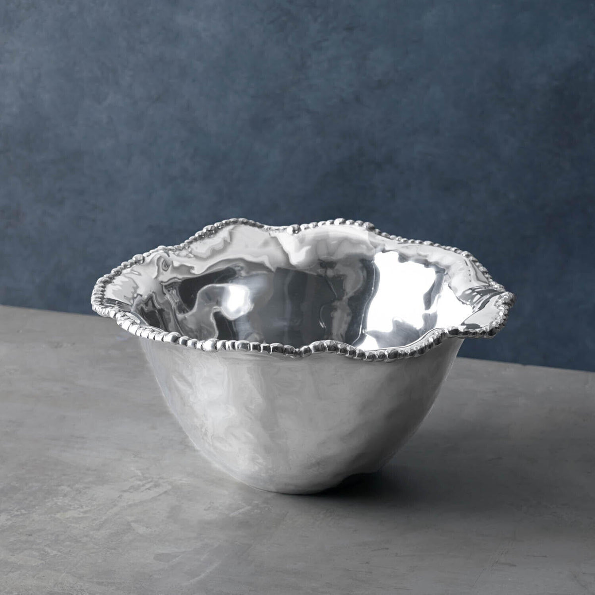 beatriz-ball-wholesale-organic-pearl-nova-flirty-large-bowl