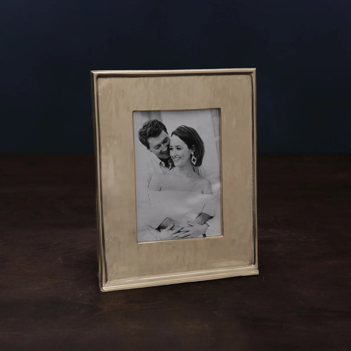 beatriz-ball-wholesale-frame-emerson-5-x-7-vertical-gold