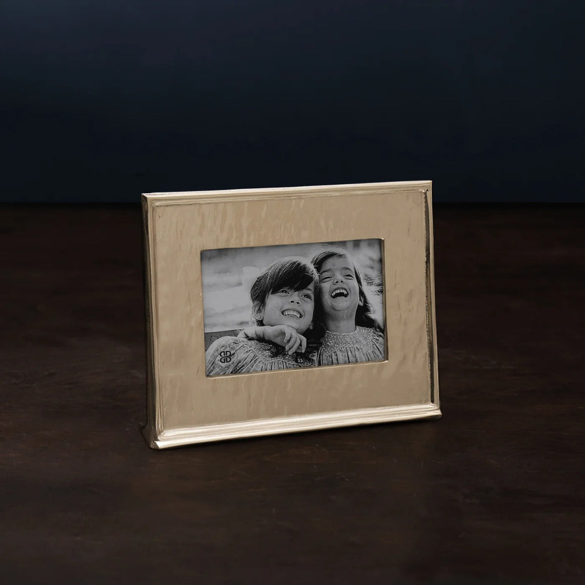 beatriz-ball-wholesale-frame-emerson-4-x-6-horizontal-gold