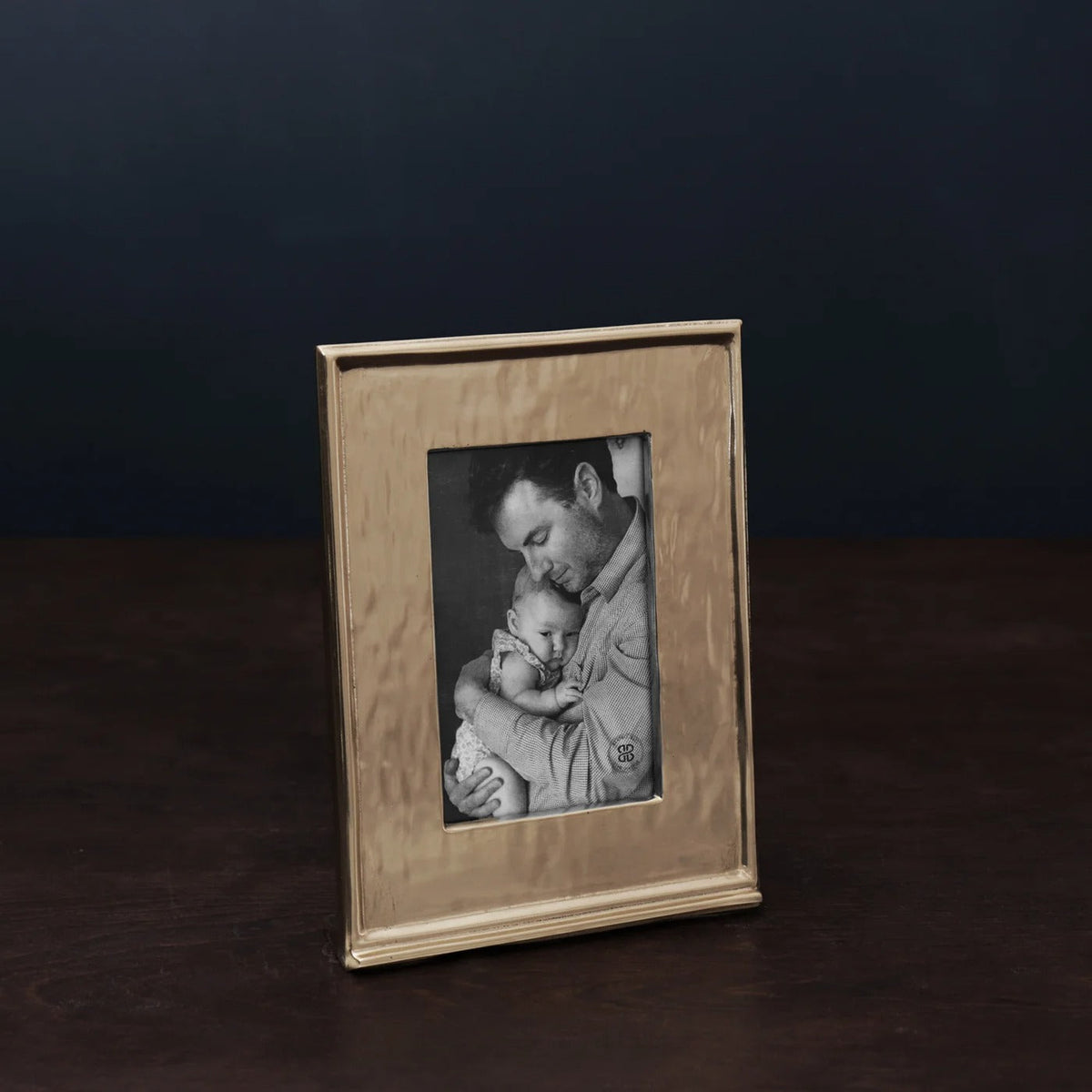 beatriz-ball-wholesale-frame-emerson-4-x-6-vertical-gold