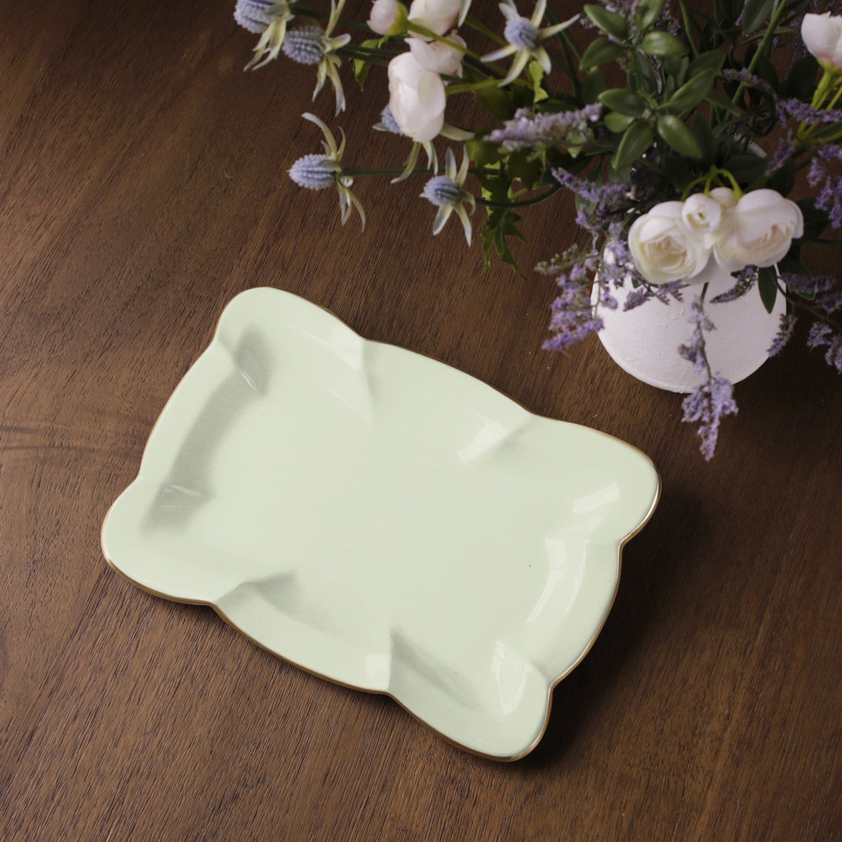 beatriz-ball-wholesale-encanto-devon-medium-tray-pistachio
