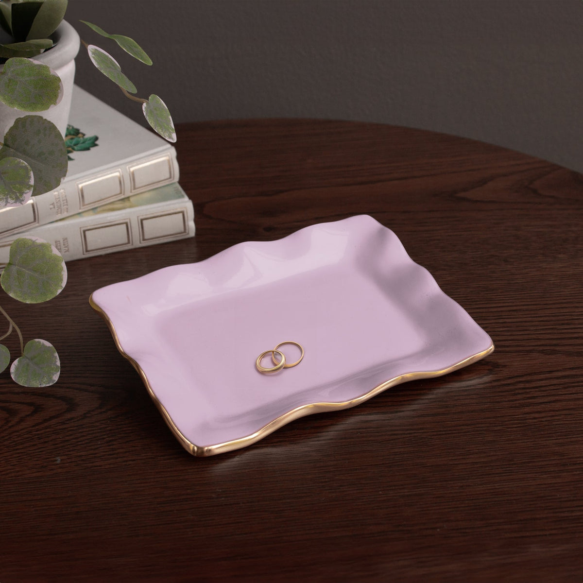 beatriz-ball-wholesale-encanto-vento-small-rectangular-tray-lilac