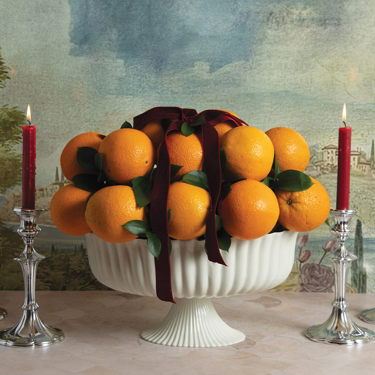 ENCANTO Vienna Large Centerpiece/Punchbowl (Cream and White)
