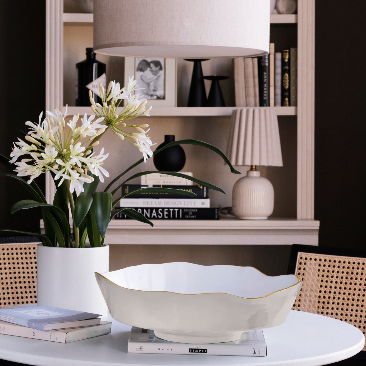 encanto-dakota-large-bowl-cream-and-white