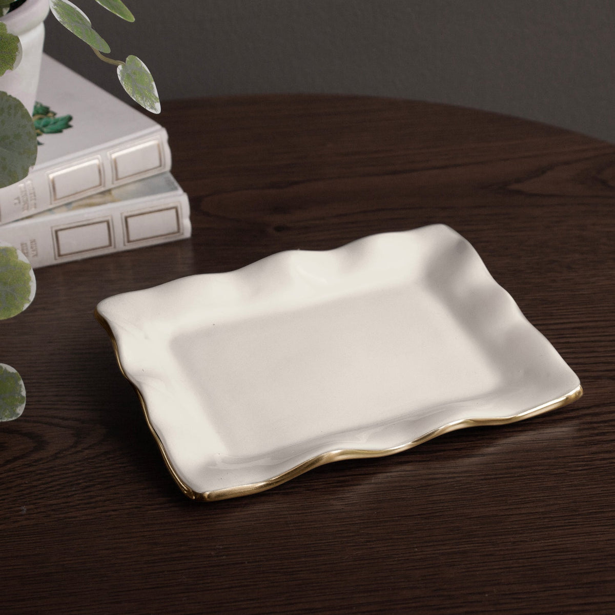encanto-vento-small-rectangular-tray-cream