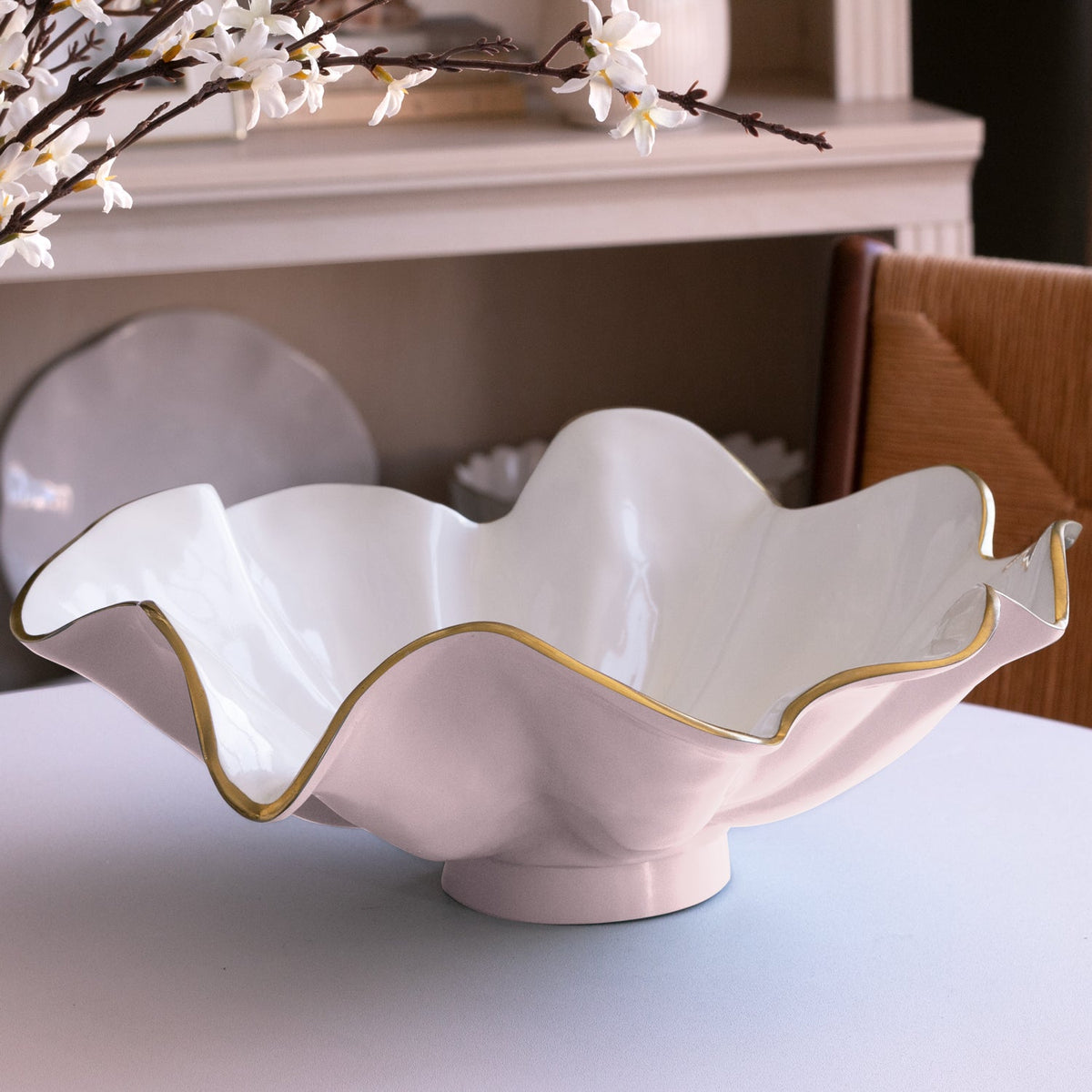 encanto-aries-bowl-camellia-and-white