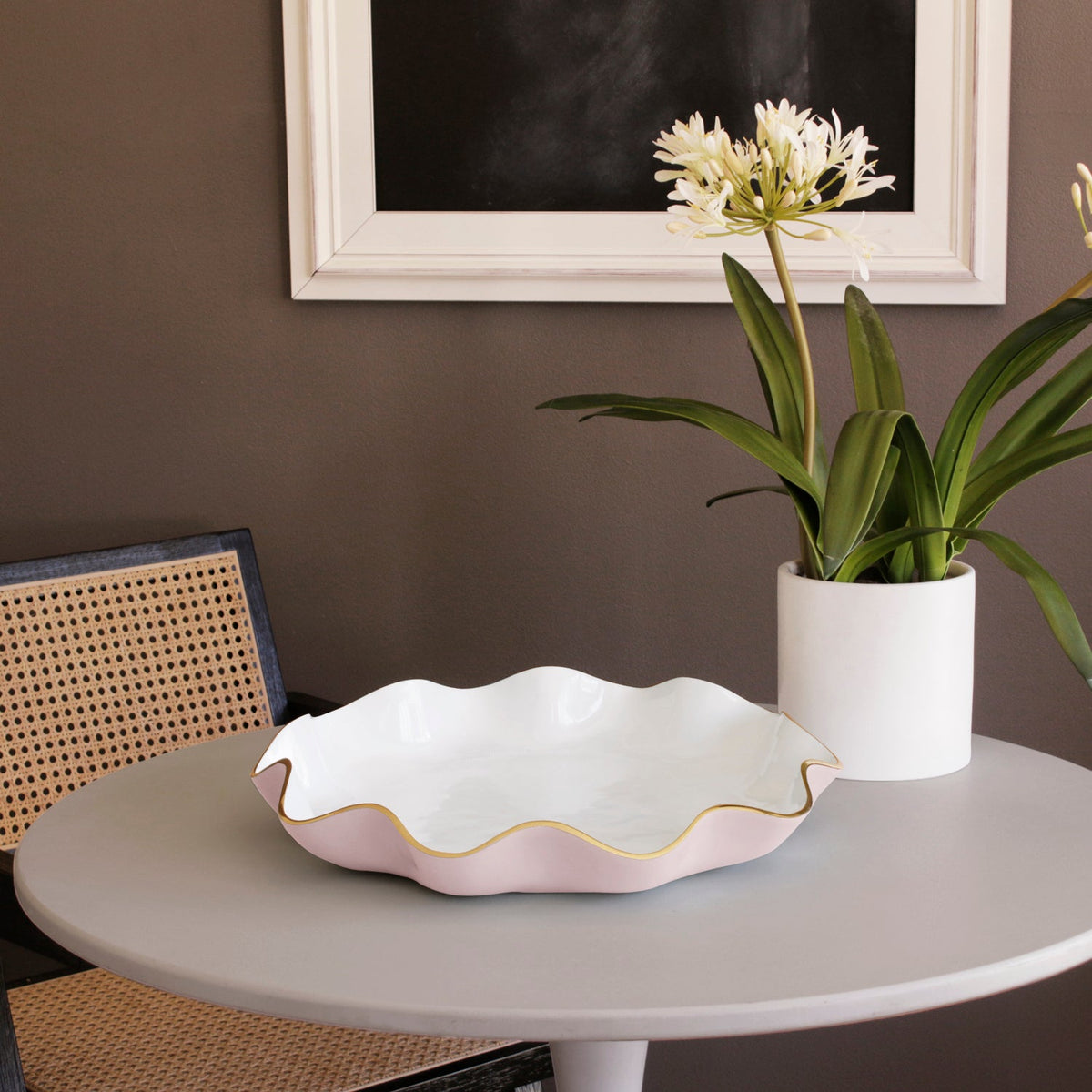 encanto-carola-large-round-platter-camellia-and-white
