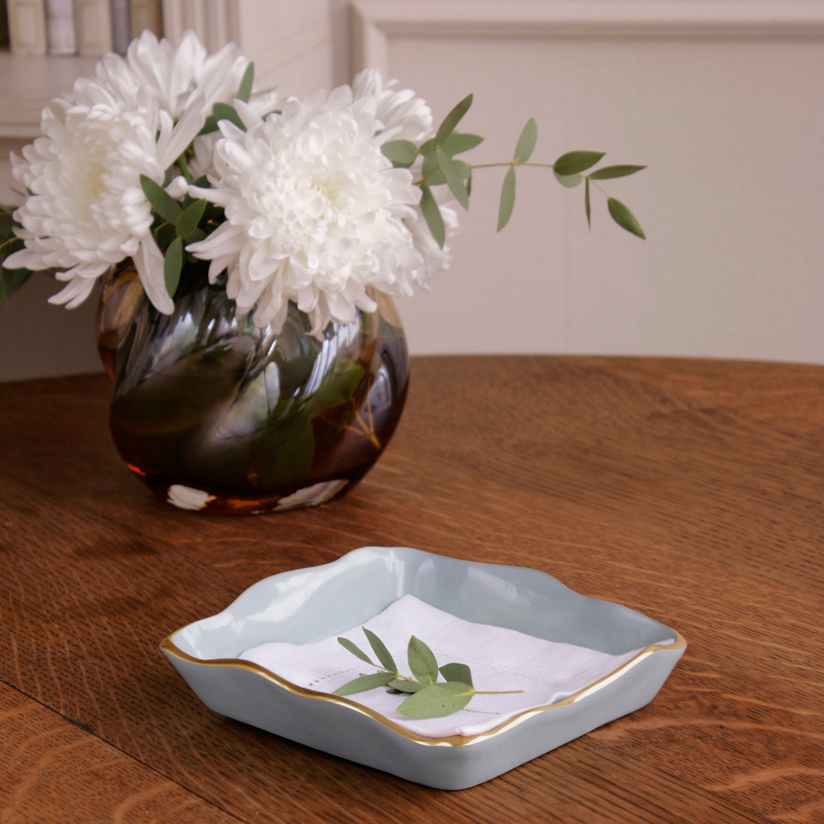 encanto-soho-beverage-napkin-holder-slate