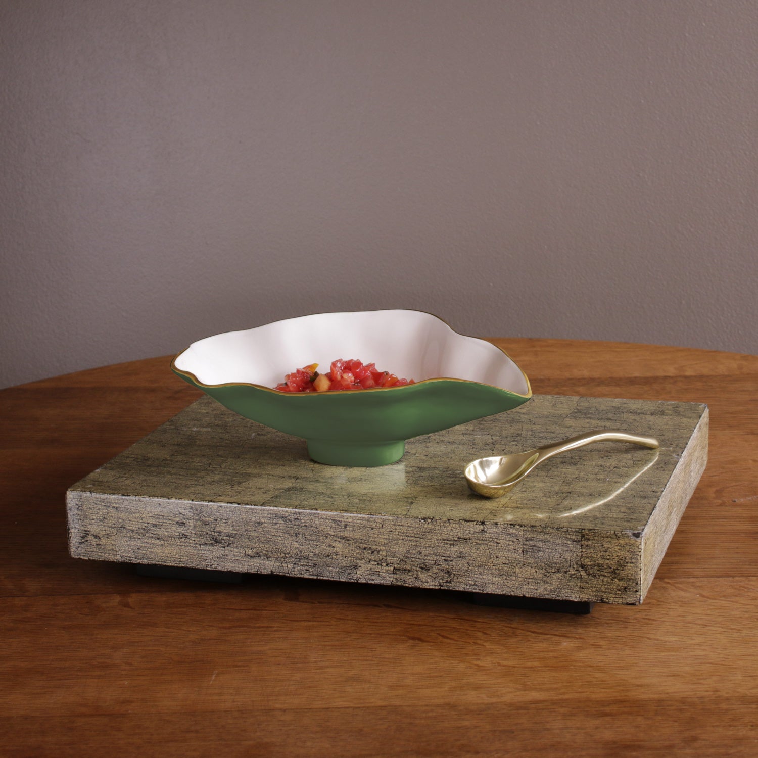 ENCANTO Claire Small Oval Bowl with Spoon (Leaf Green and White)