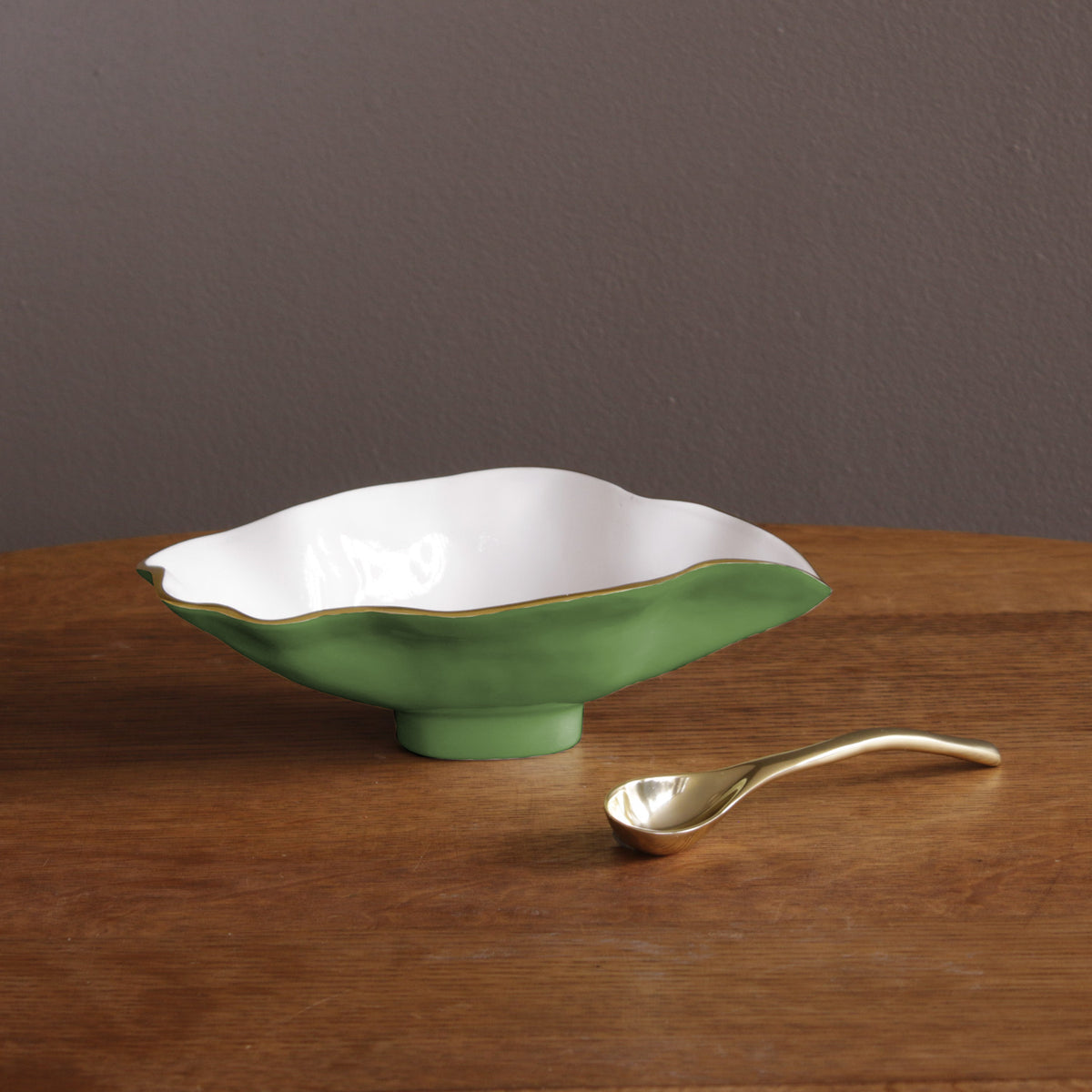 ENCANTO Claire Small Oval Bowl with Spoon (Leaf Green and White)