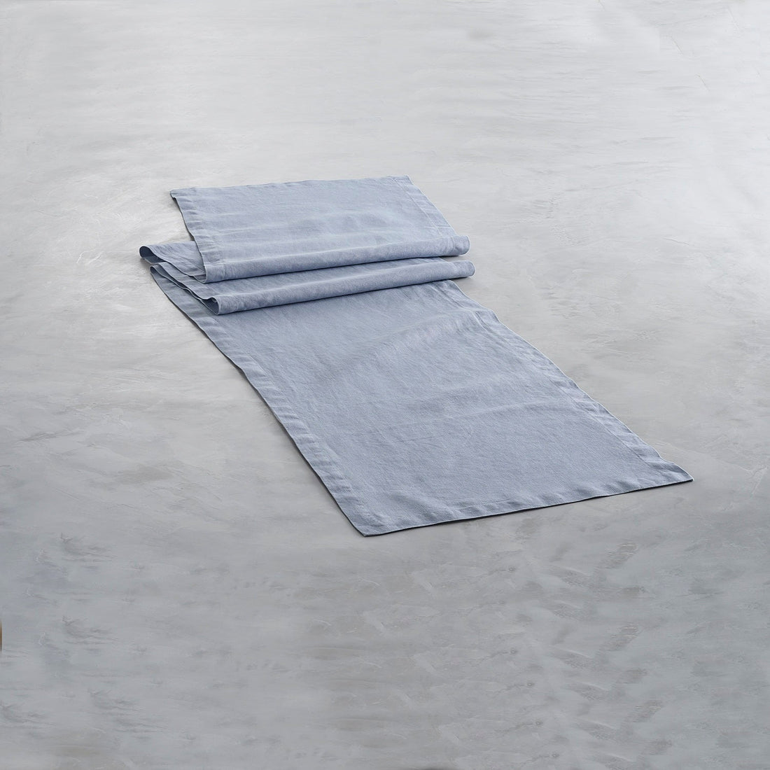 beatriz-ball-wholesale-linens-runner-set-of-2-blue