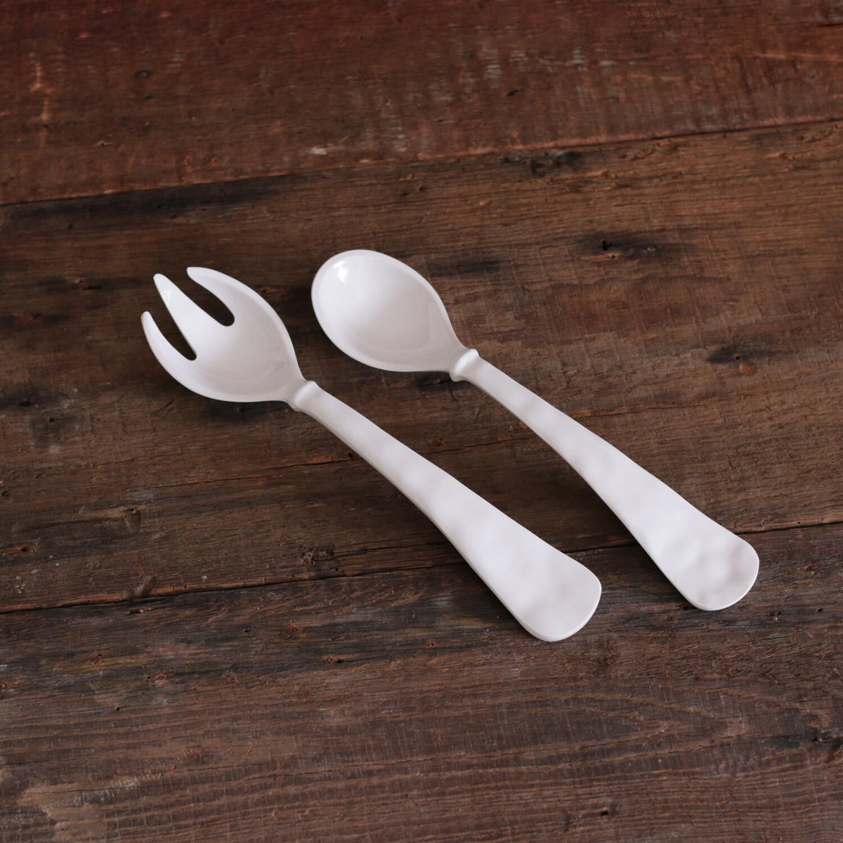 beatriz-ball-wholesale-vida-havana-large-salad-servers-white