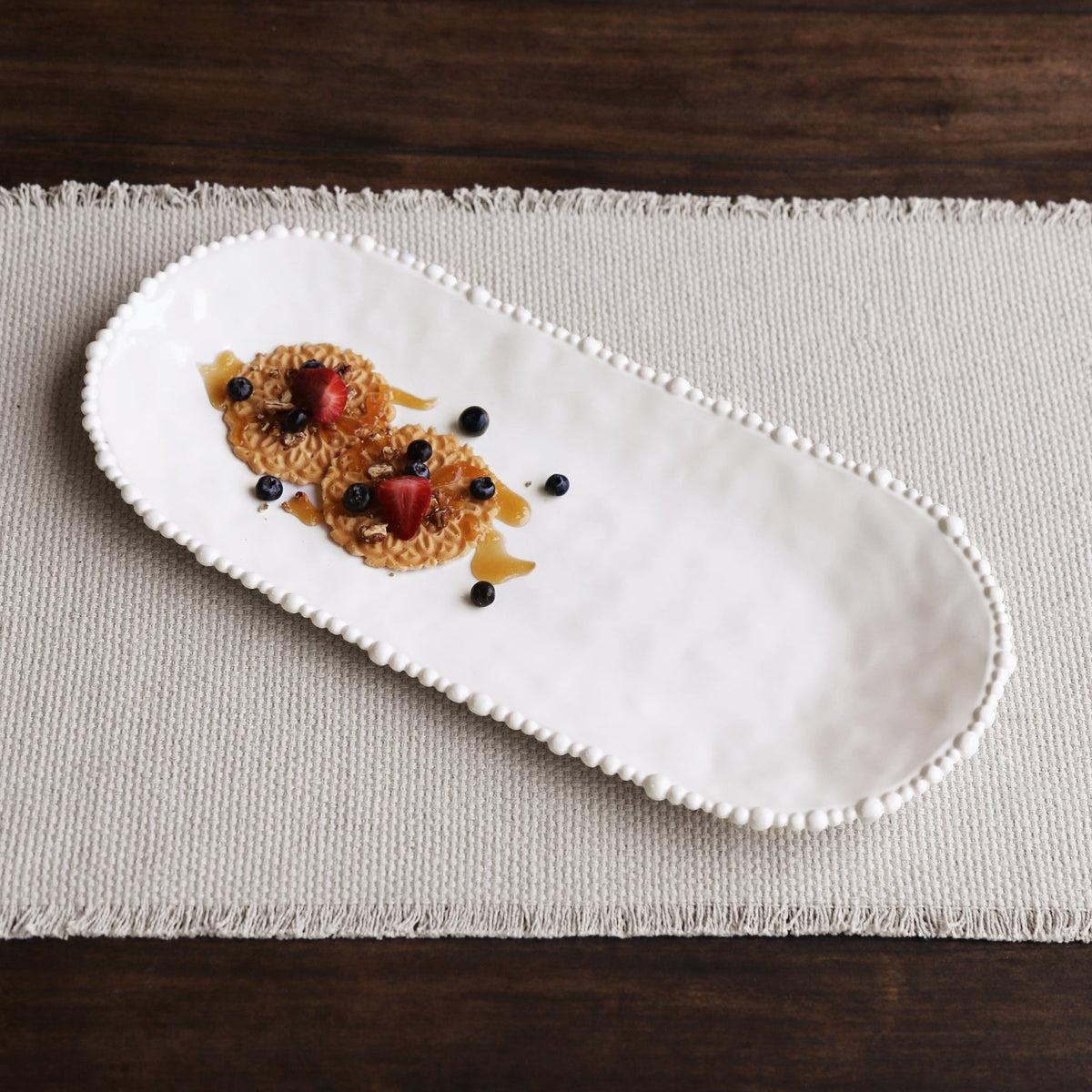 beatriz-ball-wholesale-vida-alegria-large-oval-platter-white