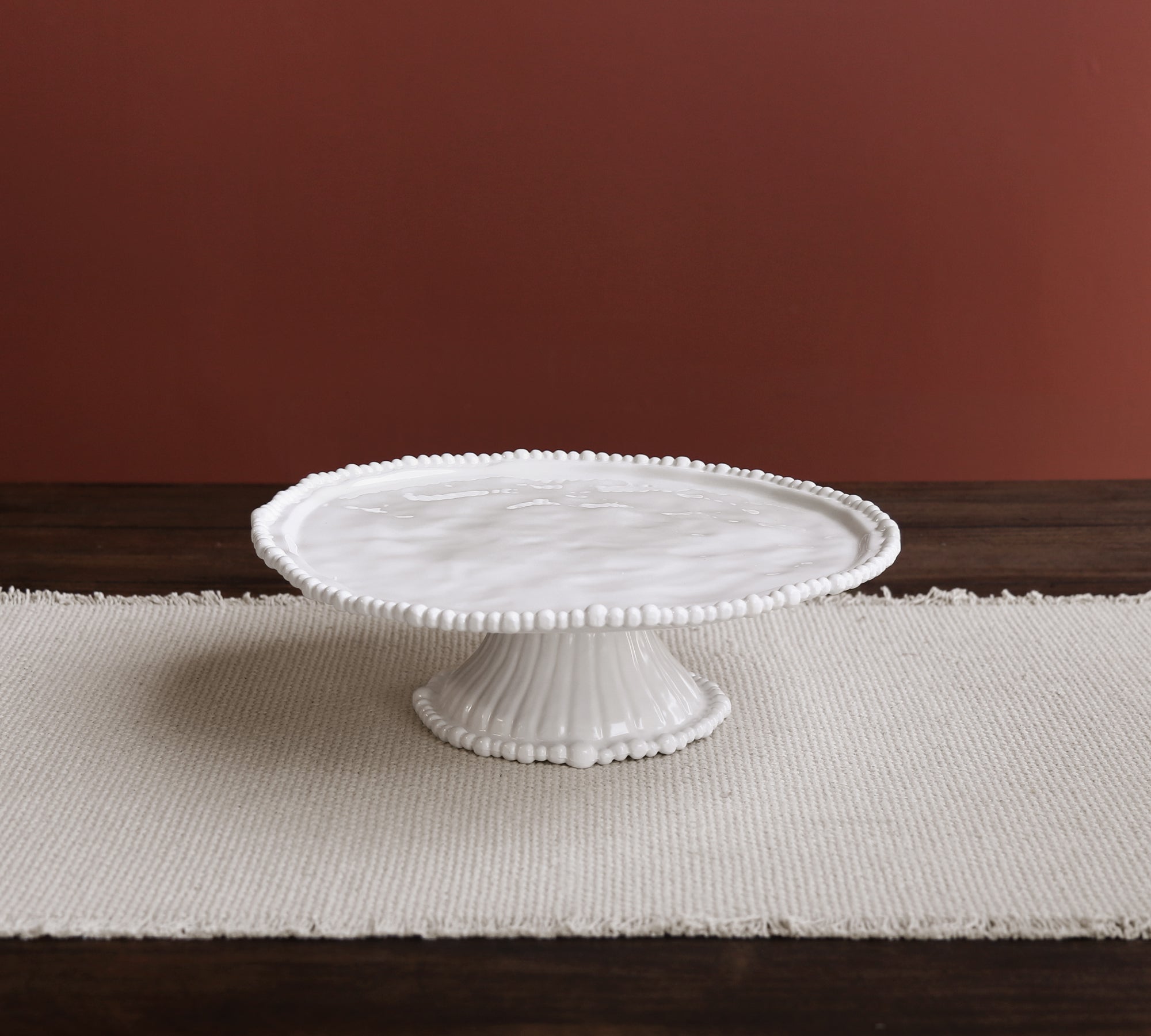 beatriz-ball-wholesale-vida-alegria-pedestal-cake-plate-white