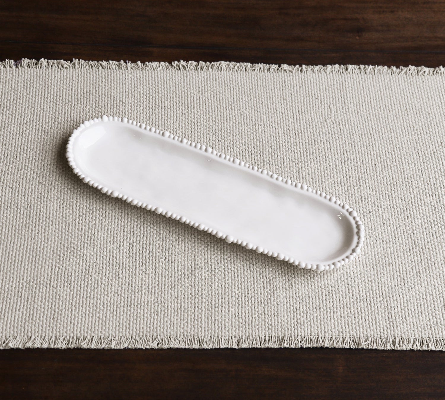 beatriz-ball-wholesale-vida-alegria-medium-baguette-platter-white
