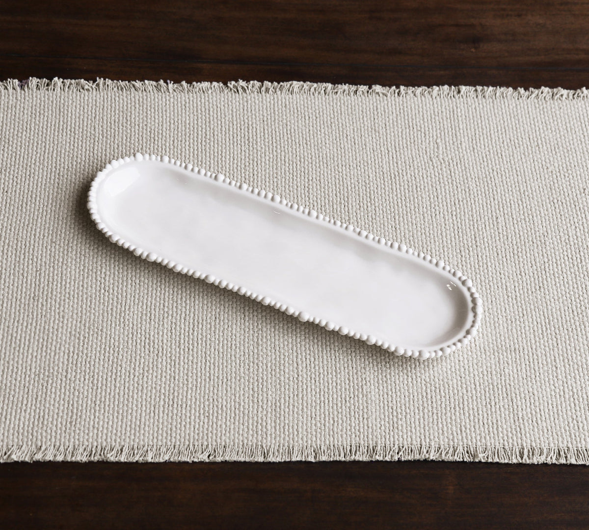 beatriz-ball-wholesale-vida-alegria-medium-baguette-platter-white