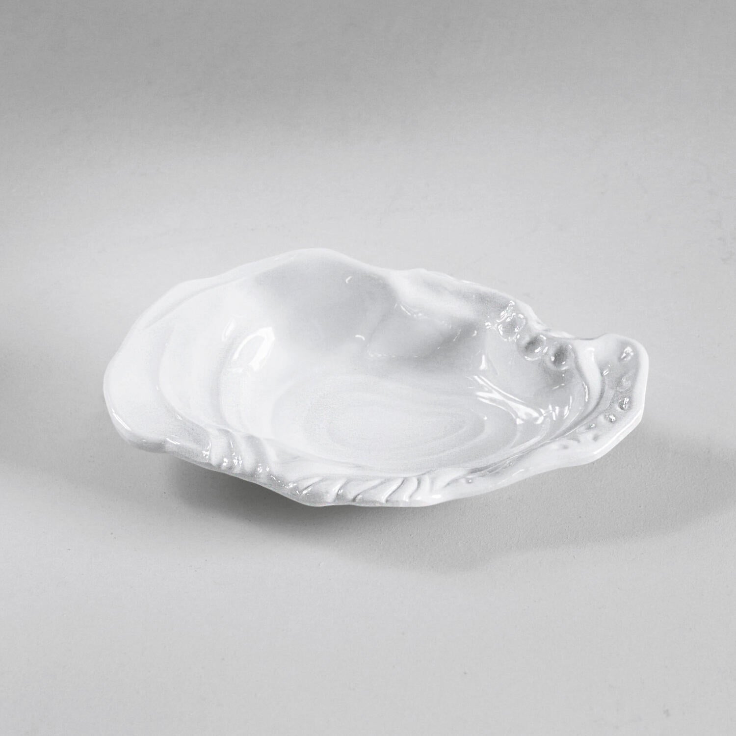 beatriz-ball-wholesale-vida-ocean-oyster-small-bowl-white