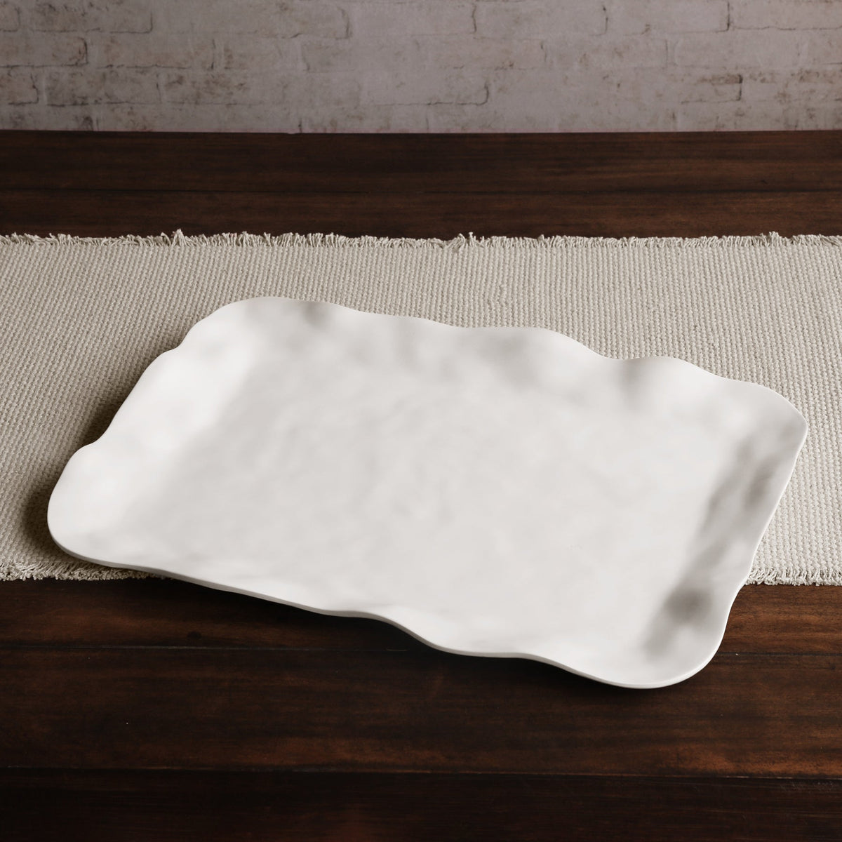 beatriz-ball-wholesale-vida-nube-extra-large-rectangular-tray-white