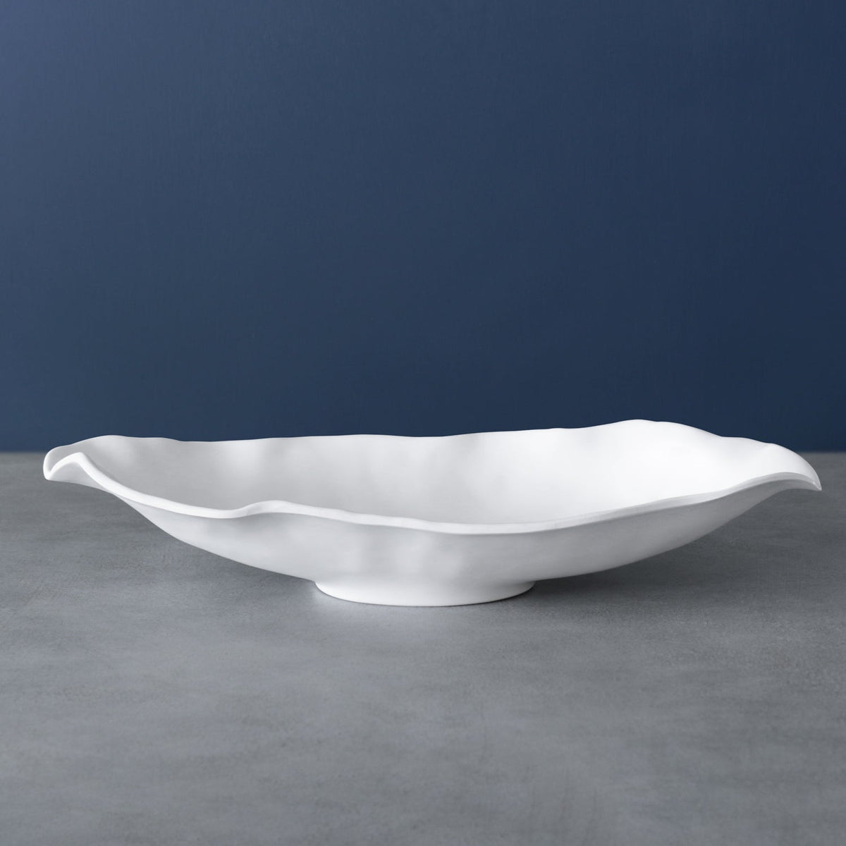 beatriz-ball-wholesale-vida-nube-medium-oval-bowl-white