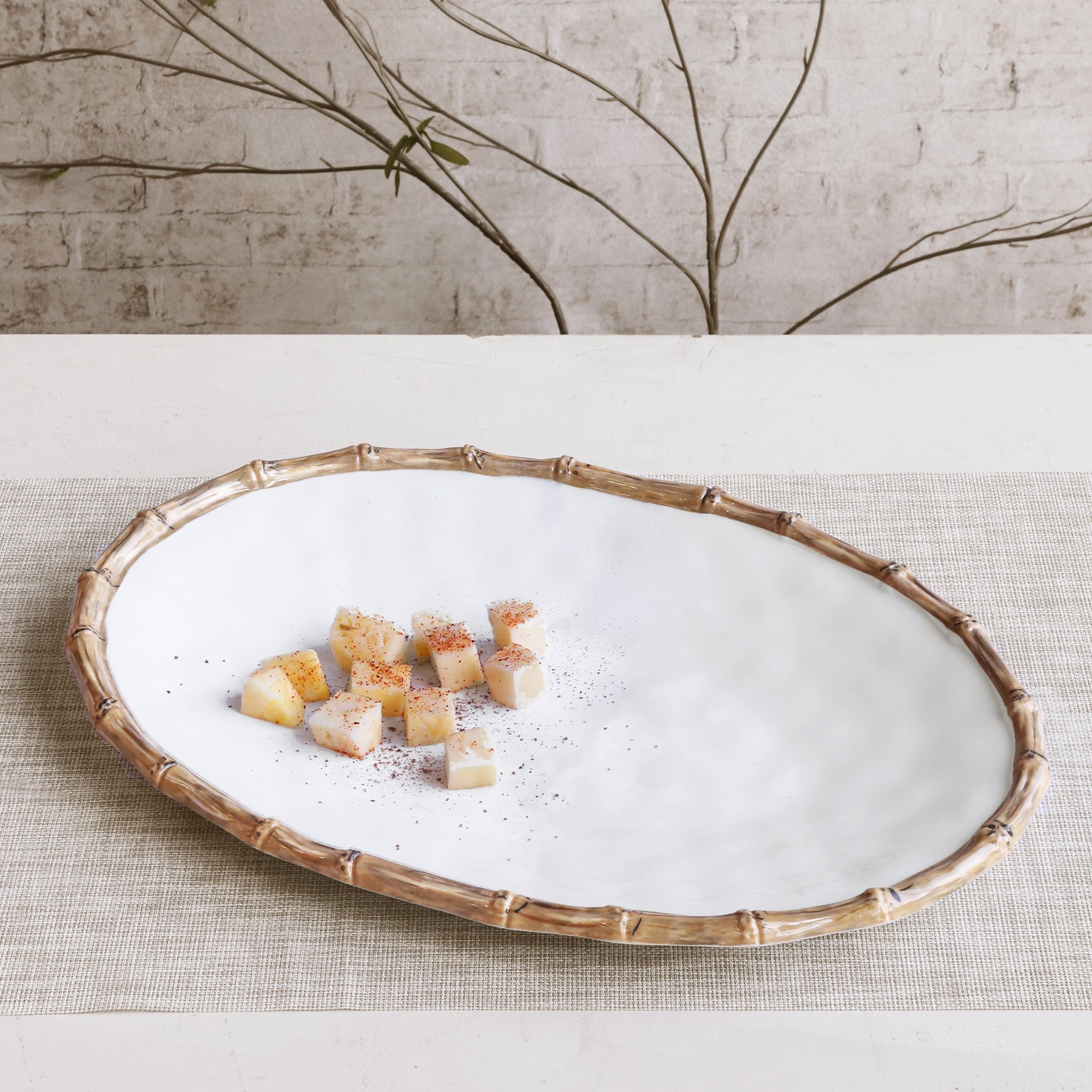 beatriz-ball-wholesale-vida-bamboo-large-oval-platter-white-and-natural