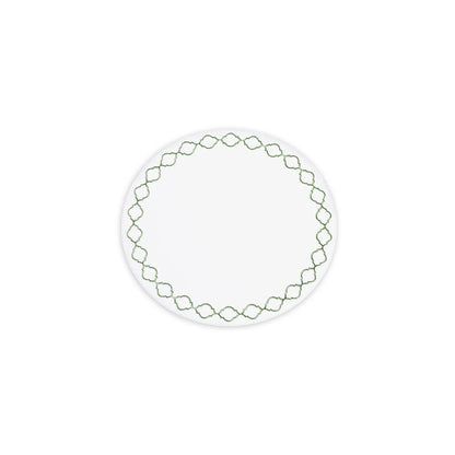 beatriz-ball-wholesale-vida-round-embroidered-quatrefoil-15-5-round-placemats-set-of-4-green