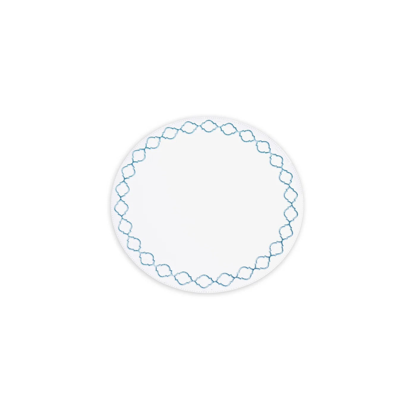 beatriz-ball-wholesale-vida-round-embroidered-quatrefoil-15-5-round-placemats-set-of-4-blue