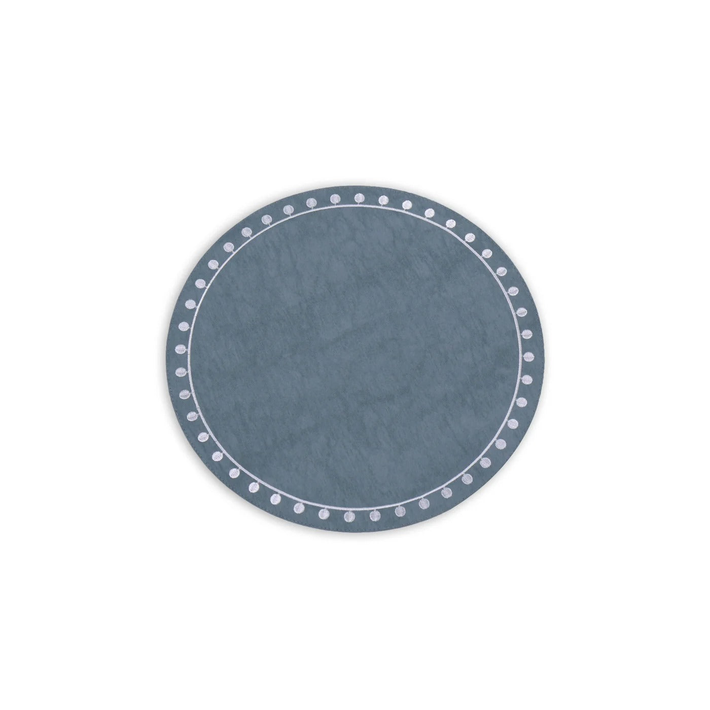 beatriz-ball-wholesale-vida-round-embroidered-dots-15-5-round-placemats-set-of-4-blue-and-white