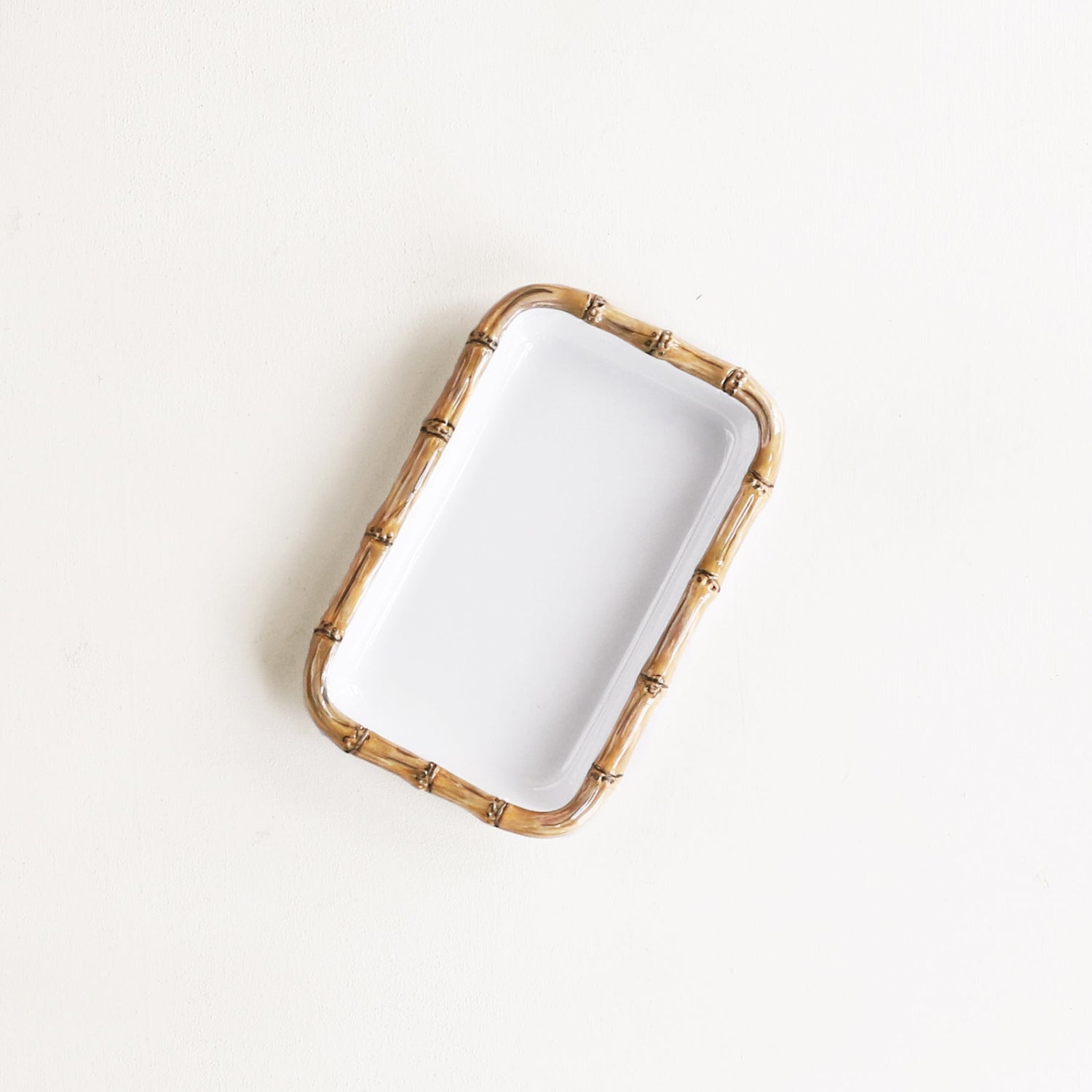 beatriz-ball-wholesale-vida-bamboo-guest-towel-holder-white-and-natural