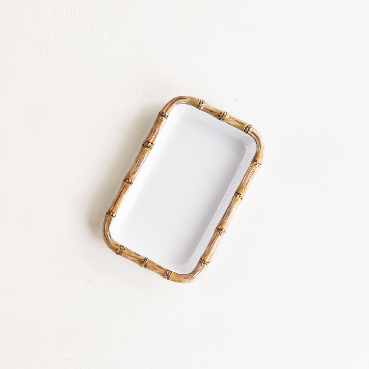 beatriz-ball-wholesale-vida-bamboo-guest-towel-holder-white-and-natural
