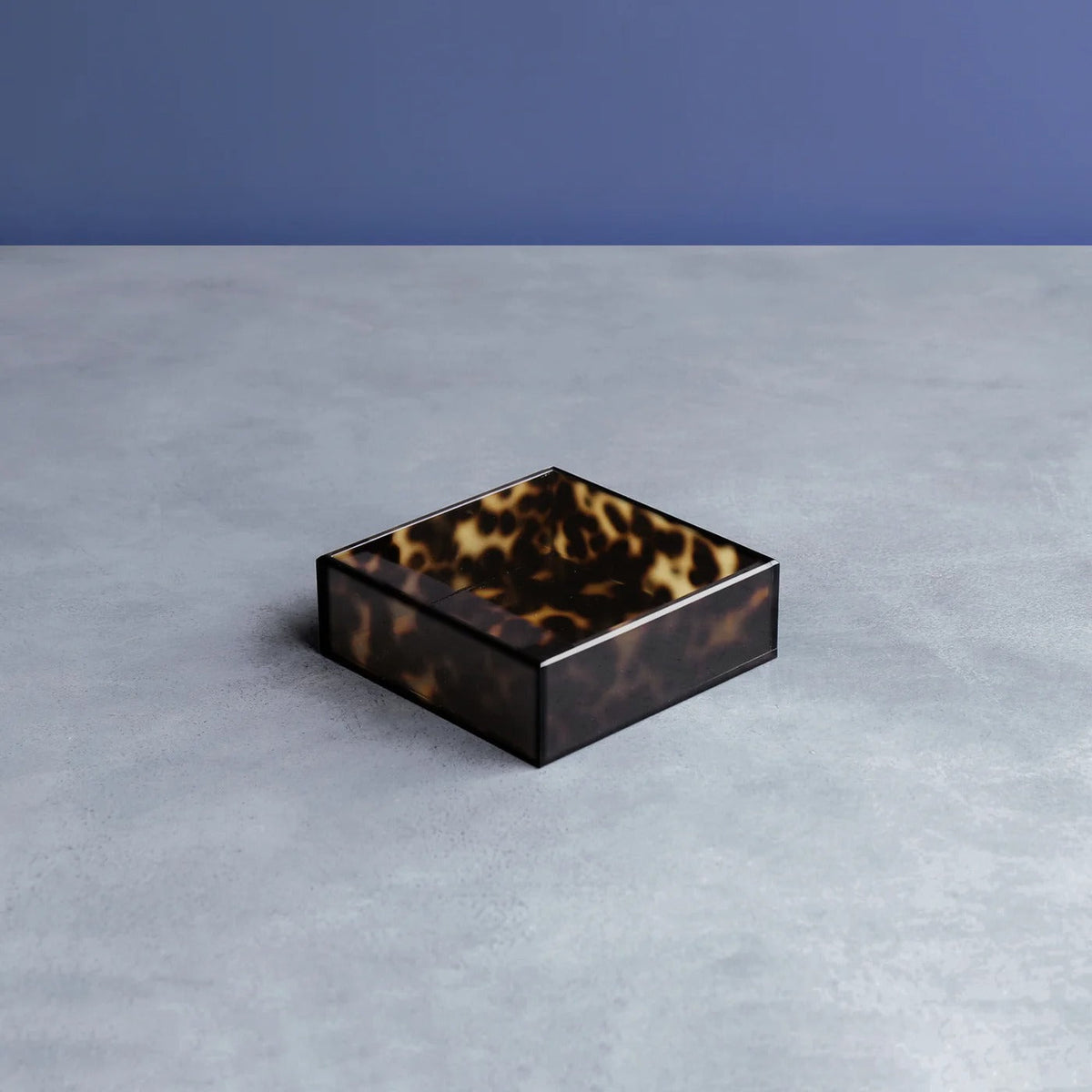 beatriz-ball-wholesale-vida-acrylic-tortoise-beverage-napkin-holder
