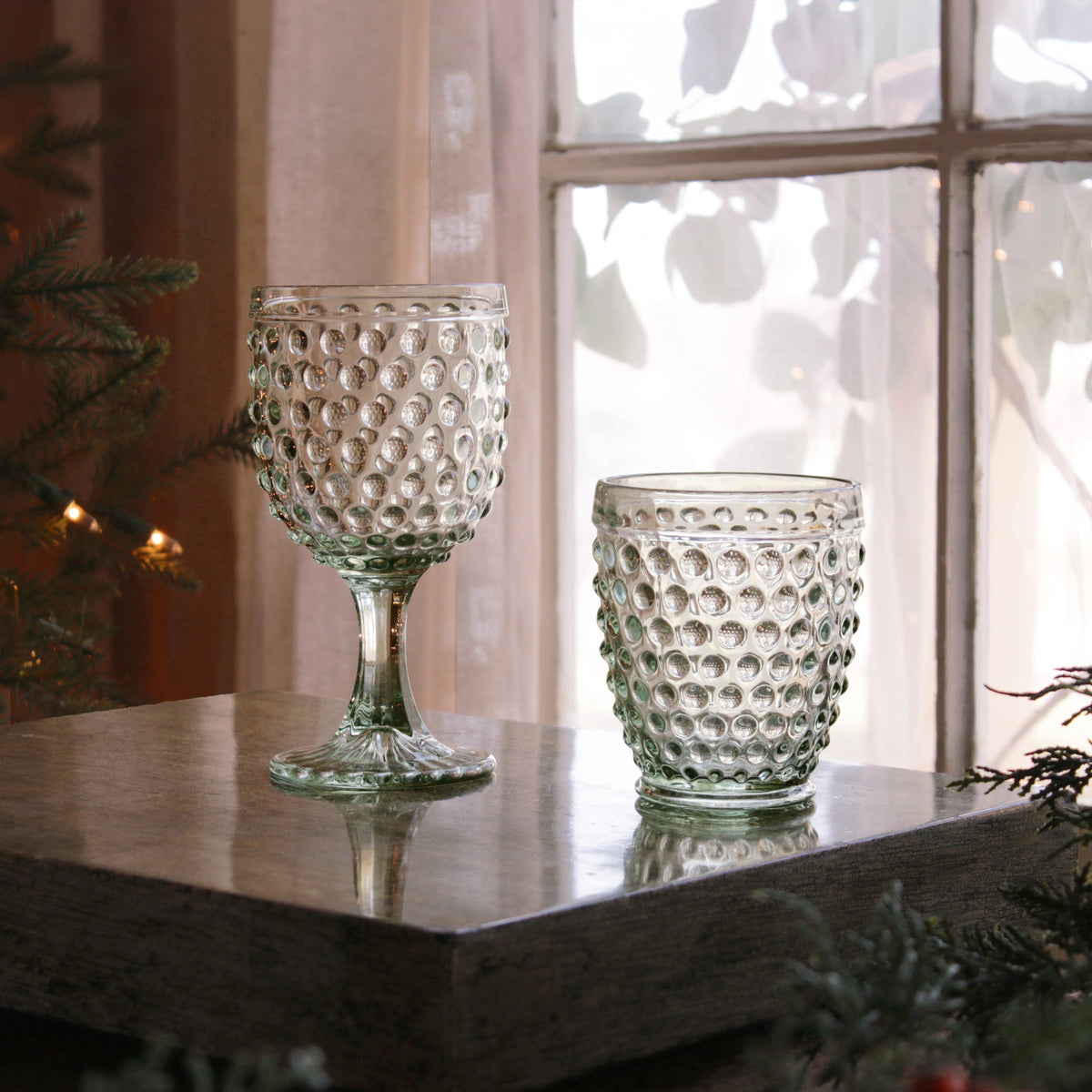 beatriz-ball-wholesale-glass-hobnail-all-purpose-set-of-4-moss-green