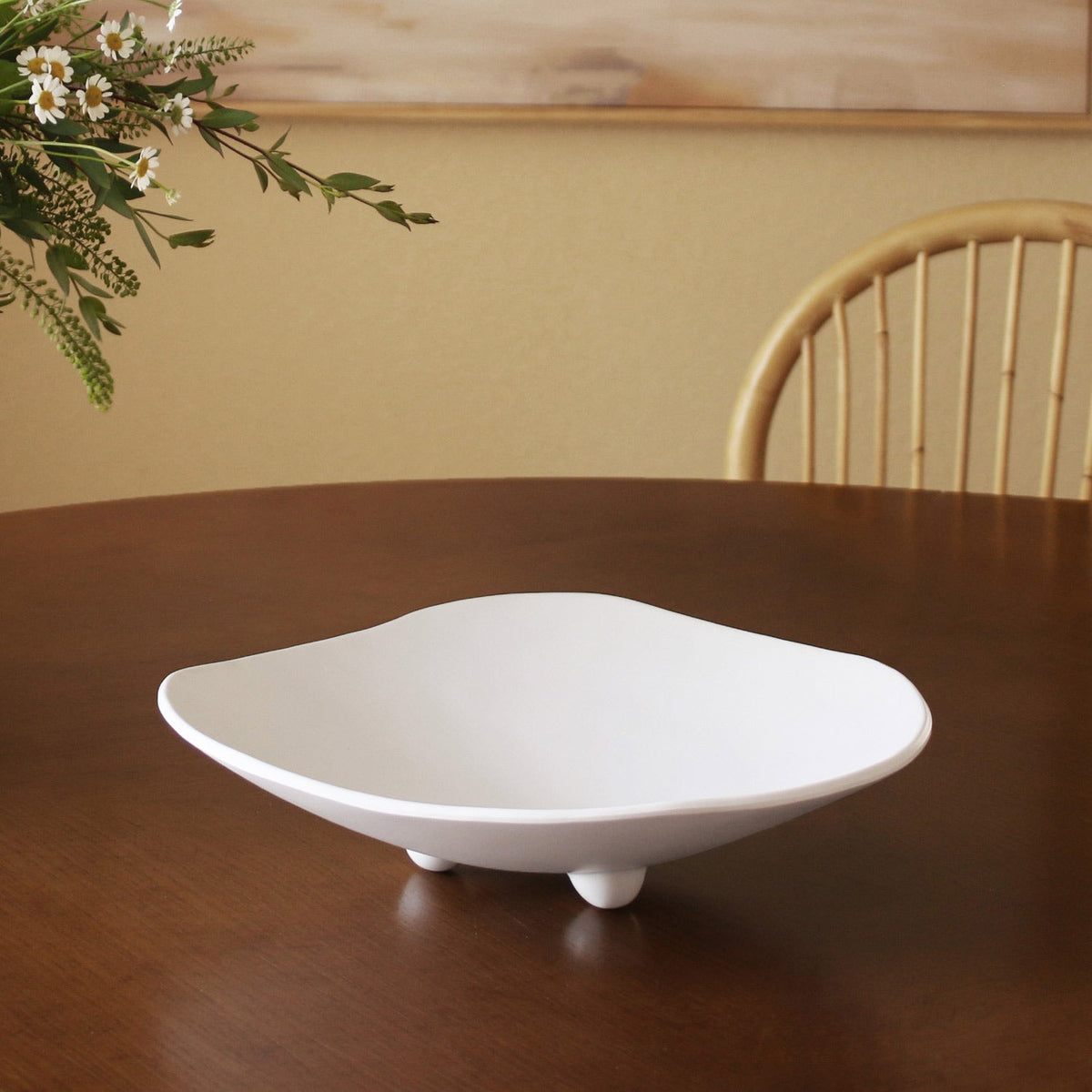 beatriz-ball-wholesale-vida-nube-medium-lissa-bowl-white