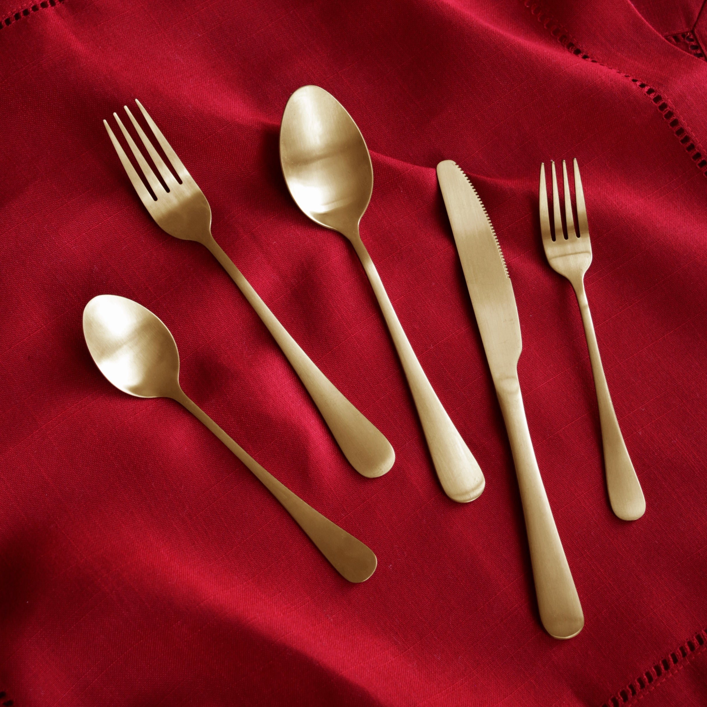 beatriz-ball-wholesale-vida-droplet-stainless-flatware-set-of-5-full-brushed-champagne-gold