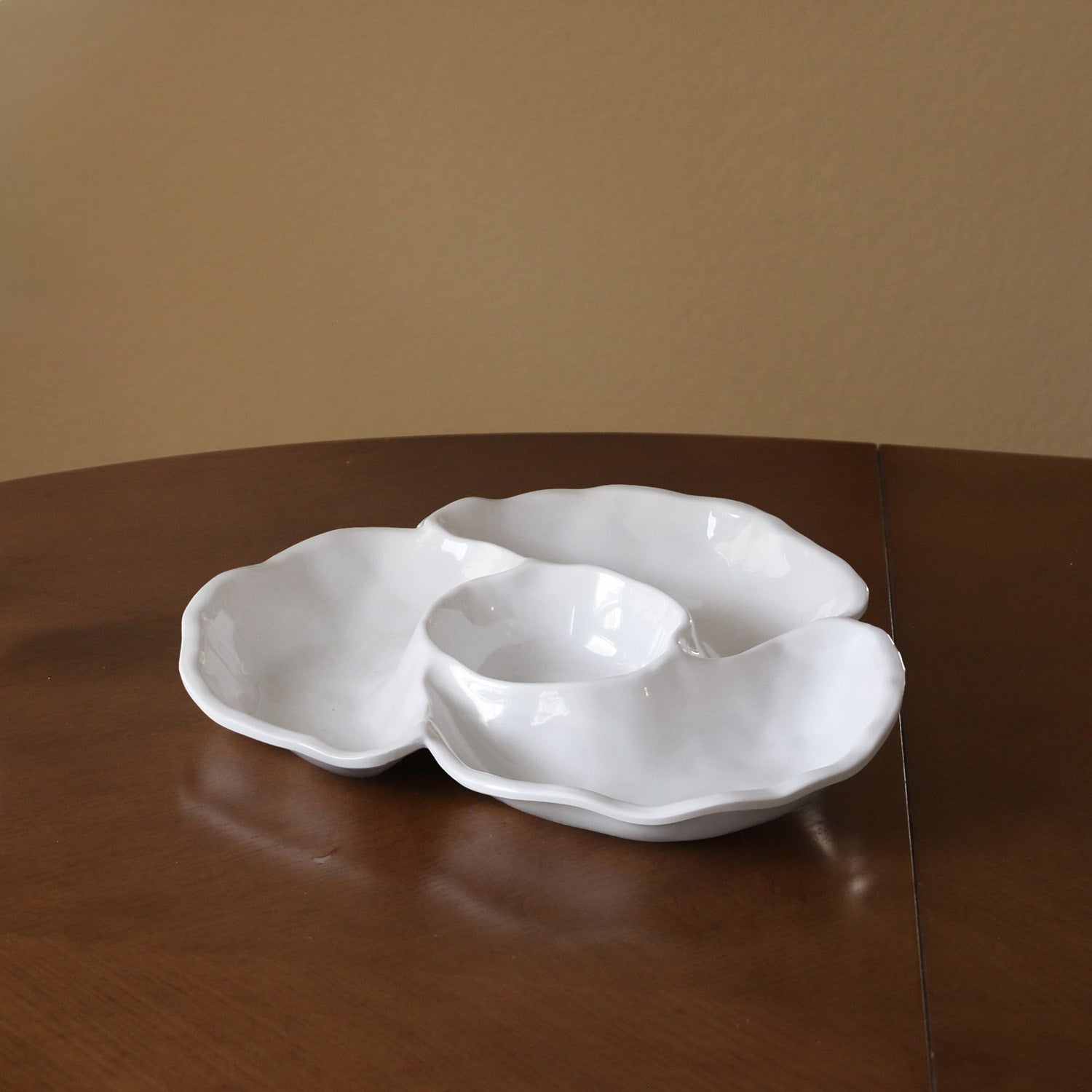 beatriz-ball-wholesale-vida-havana-triple-dip-white