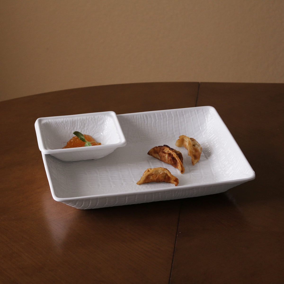 beatriz-ball-wholesale-vida-croc-chip-dip-white