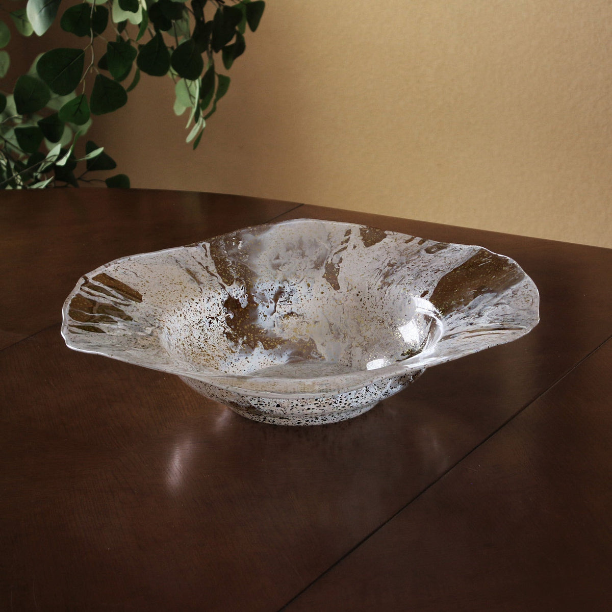 beatriz-ball-wholesale-glass-decorative-bowl-white-and-gold